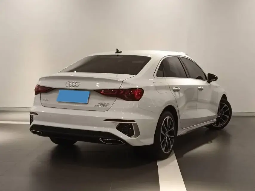 2021 AUDI A3 thumbnail 4