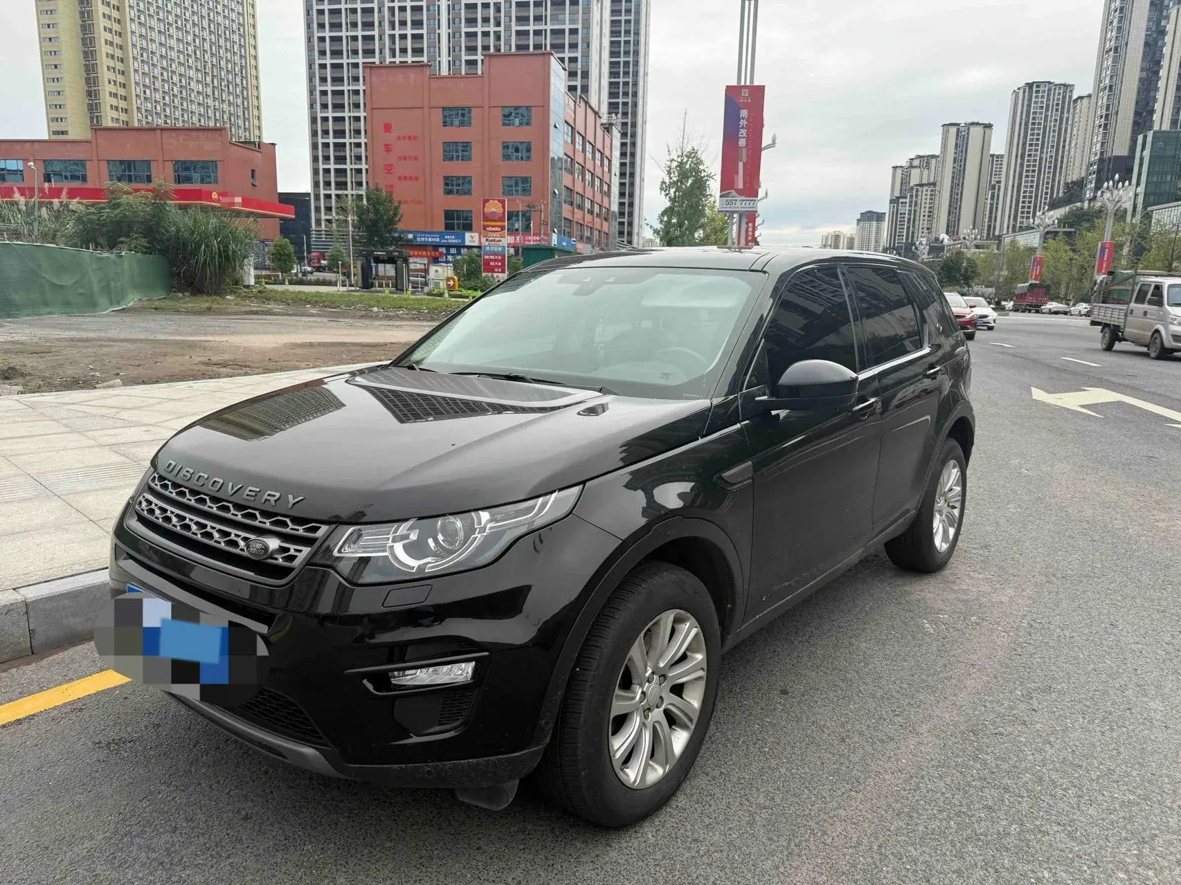 2018 LAND ROVER view 1