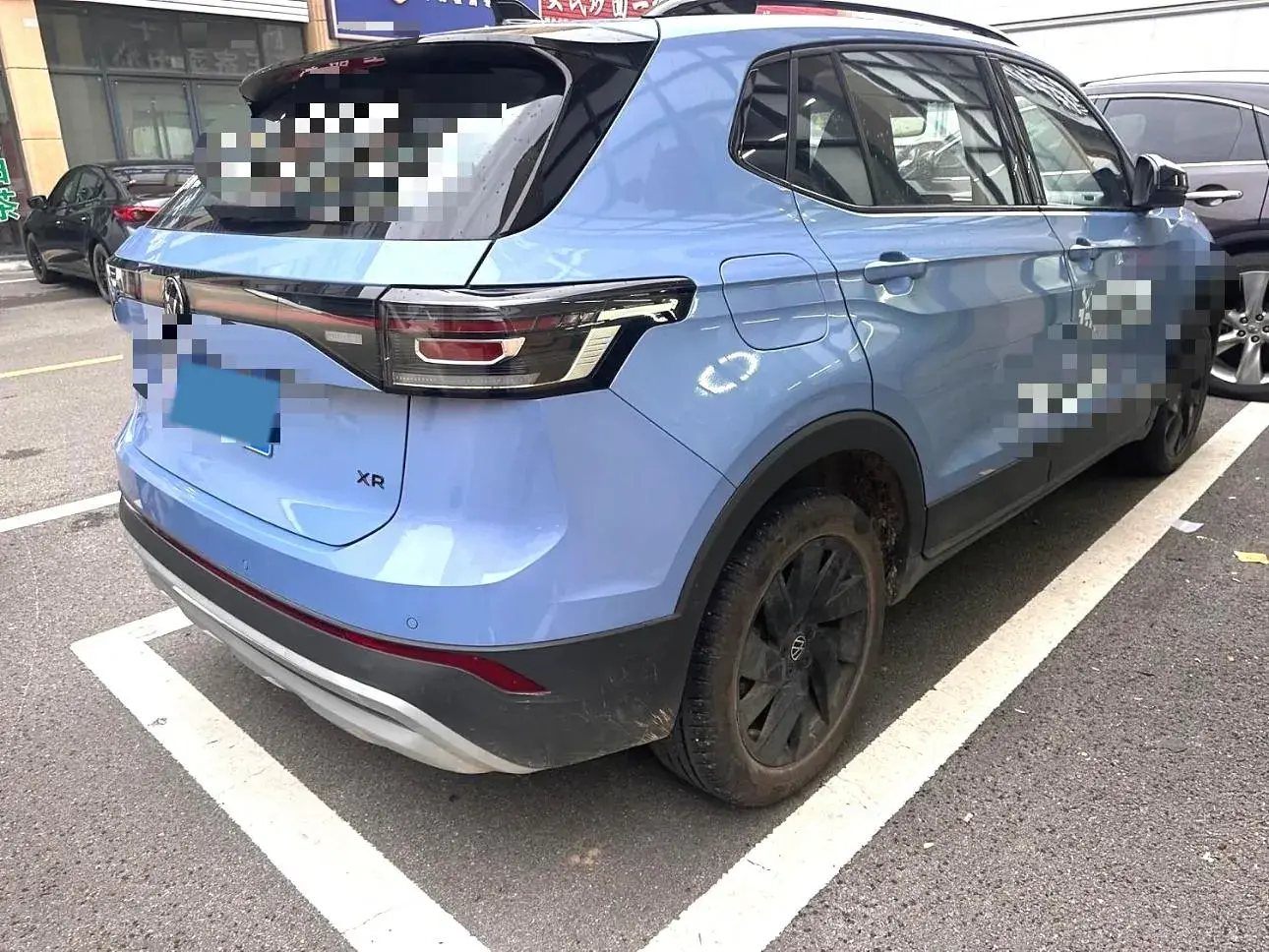 2025 VOLKSWAGEN THARU thumbnail 4