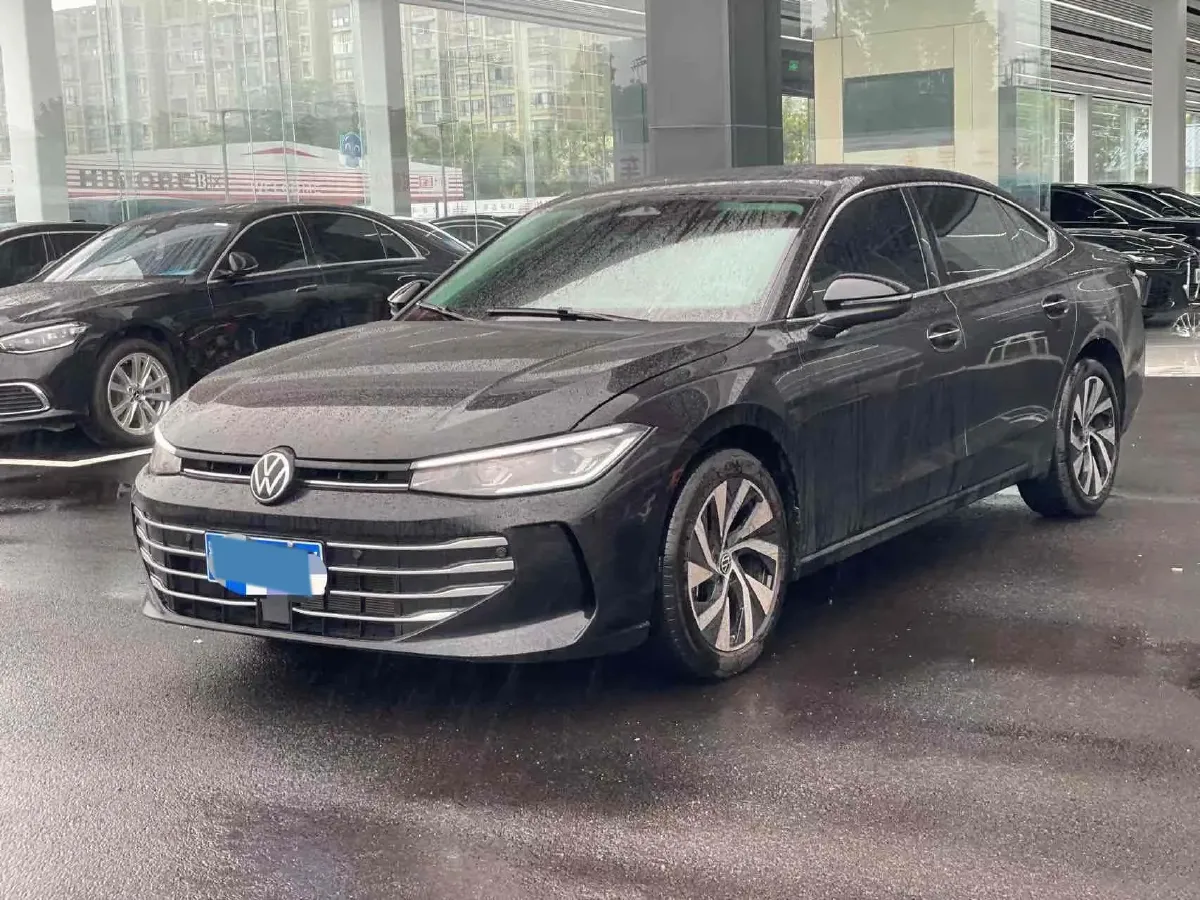 2025 Volkswagen Passat 1.5T 160HP L4 7DCT,autocango,china used car exporter,china ev exporter,chinese used car exporter,chinese used ev exporter