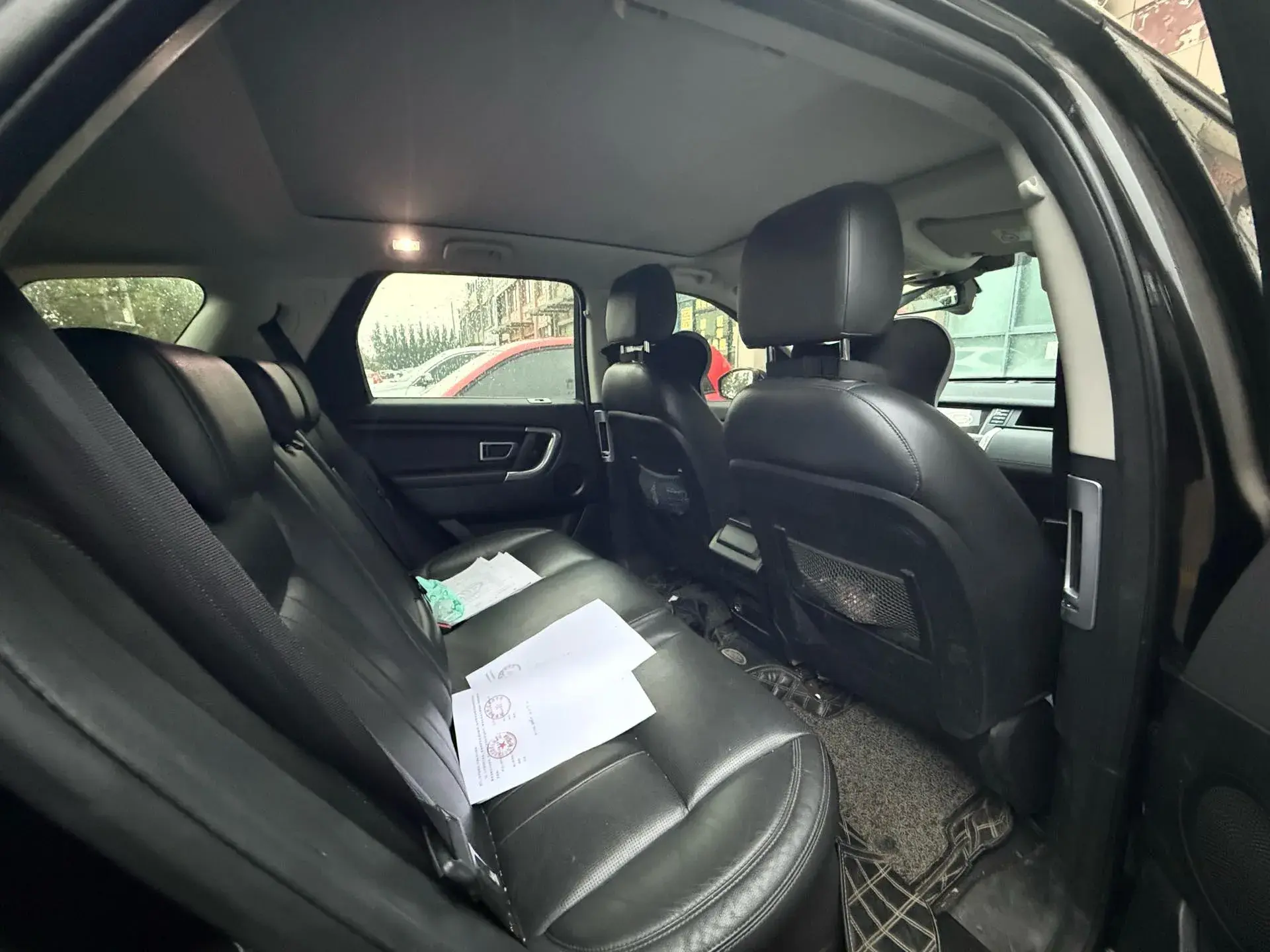 2019 LAND ROVER thumbnail 3