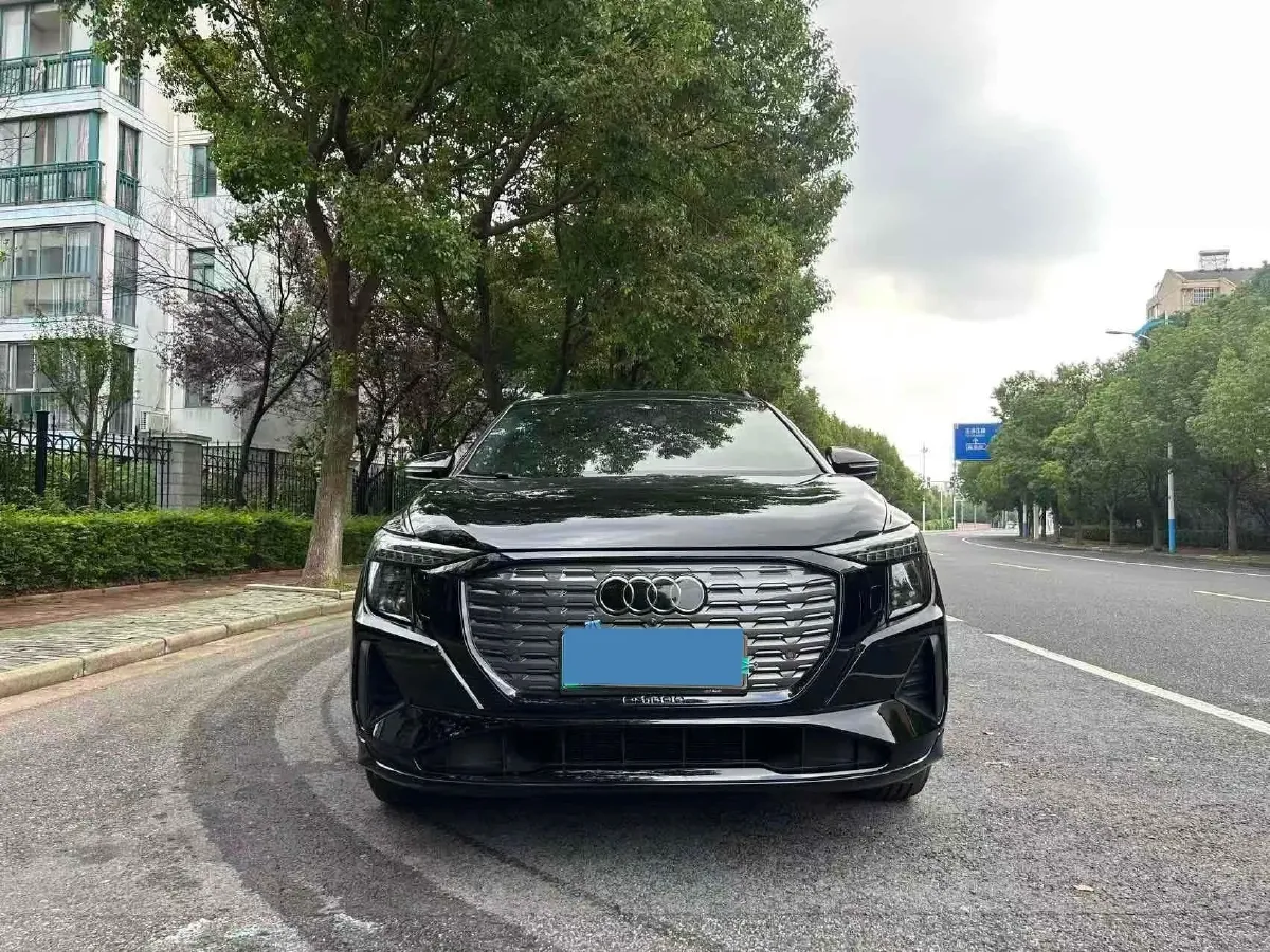 2023 Audi Q5 e-tron BEV 83.4KWH,autocango,china used car exporter,china ev exporter,chinese used car exporter,chinese used ev exporter
