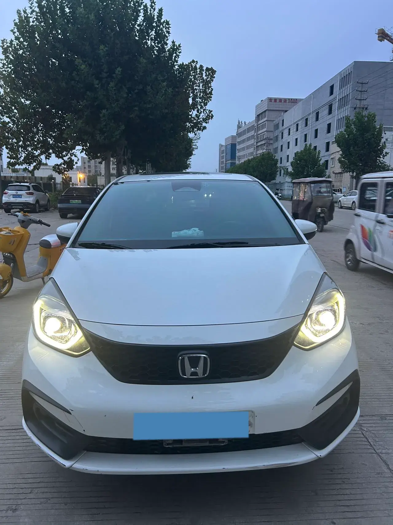 2022 HONDA FIT thumbnail 2