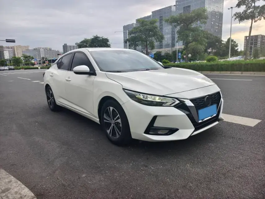 2022 NISSAN SYLPHY thumbnail 3