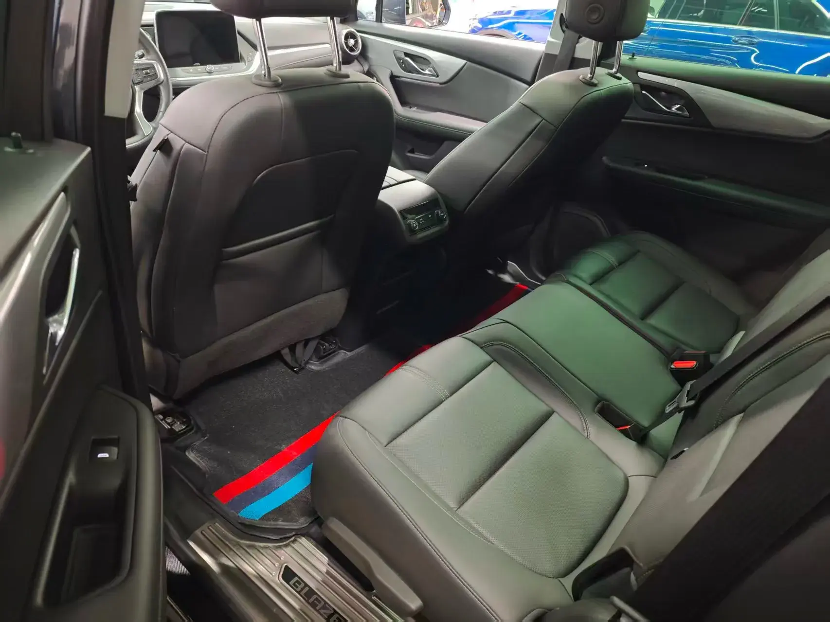 2020 CHEVROLET BLAZER thumbnail 4