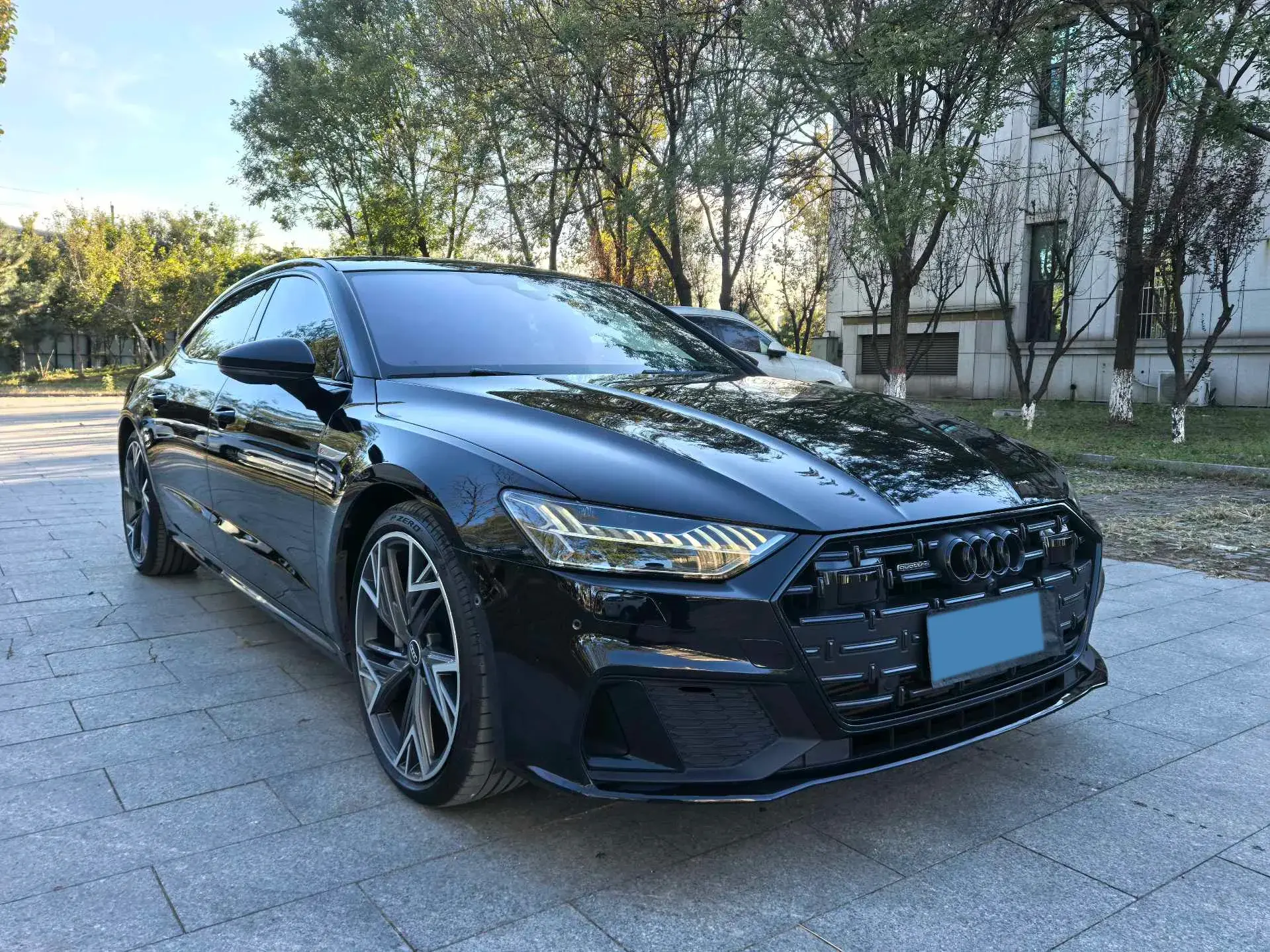 2024 AUDI A7L thumbnail 2