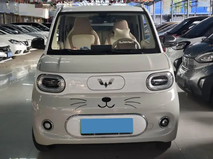 2024 WULING HONGGUANG thumbnail 2