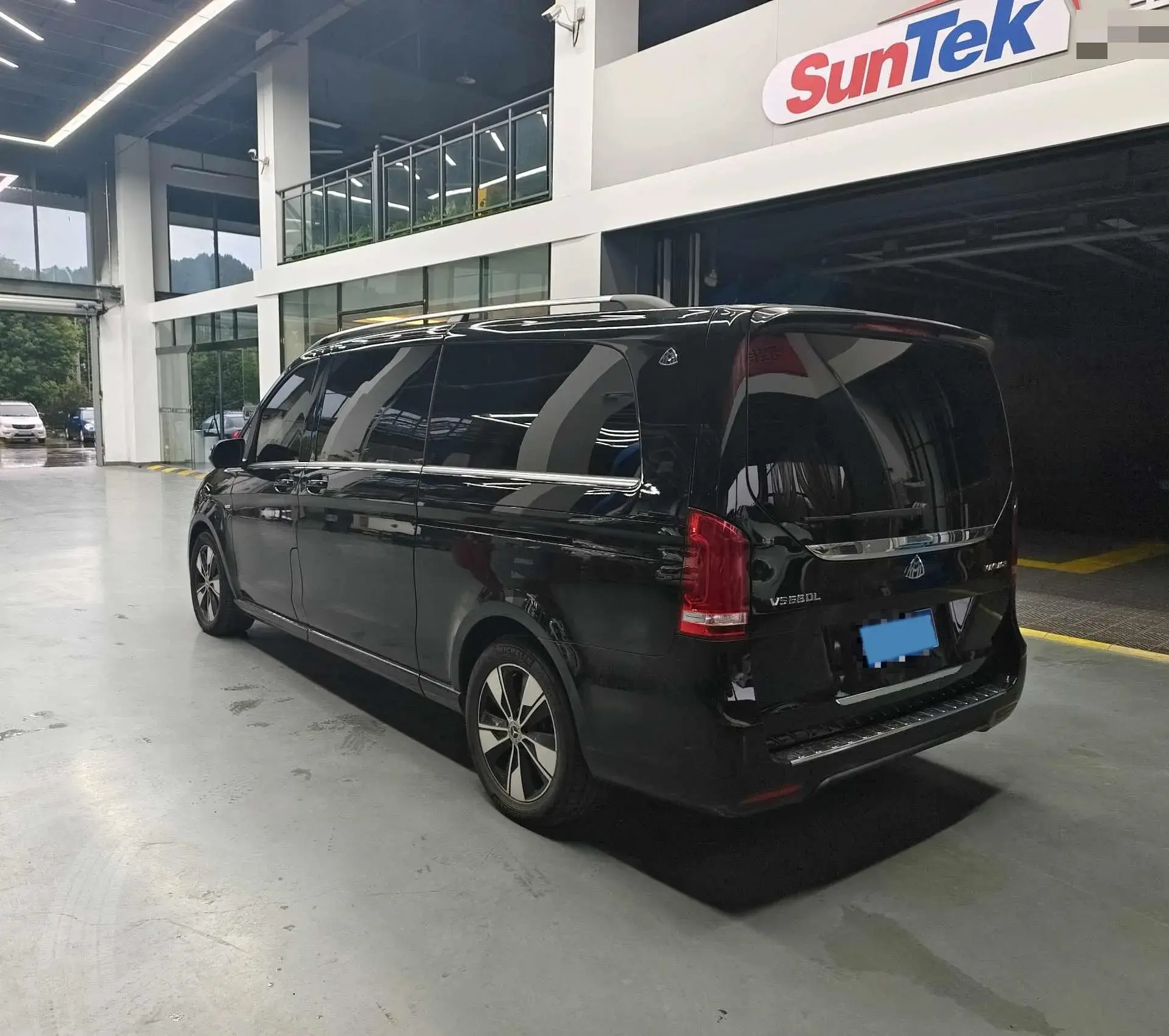 2020 MERCEDES-BENZ V thumbnail 4