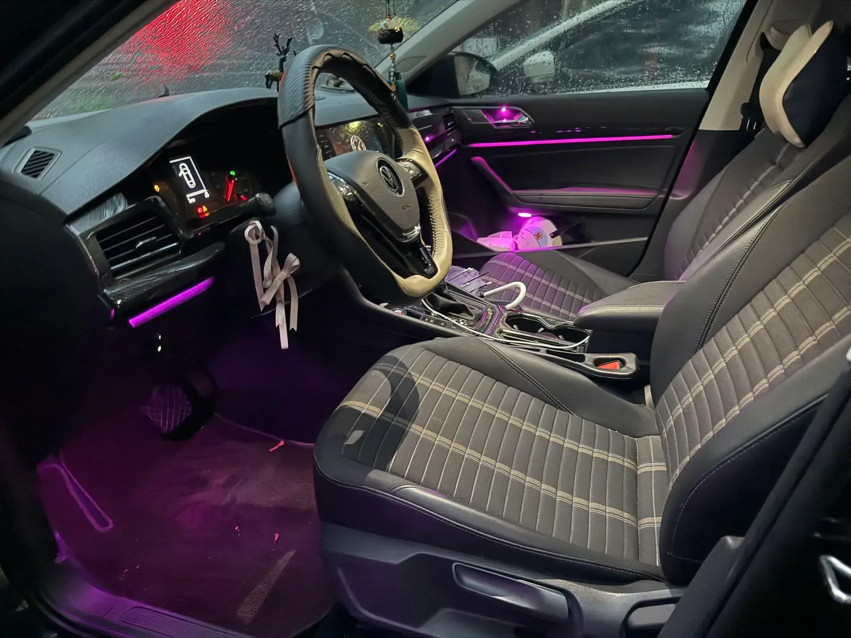 2019 VOLKSWAGEN LAVIDA thumbnail 4