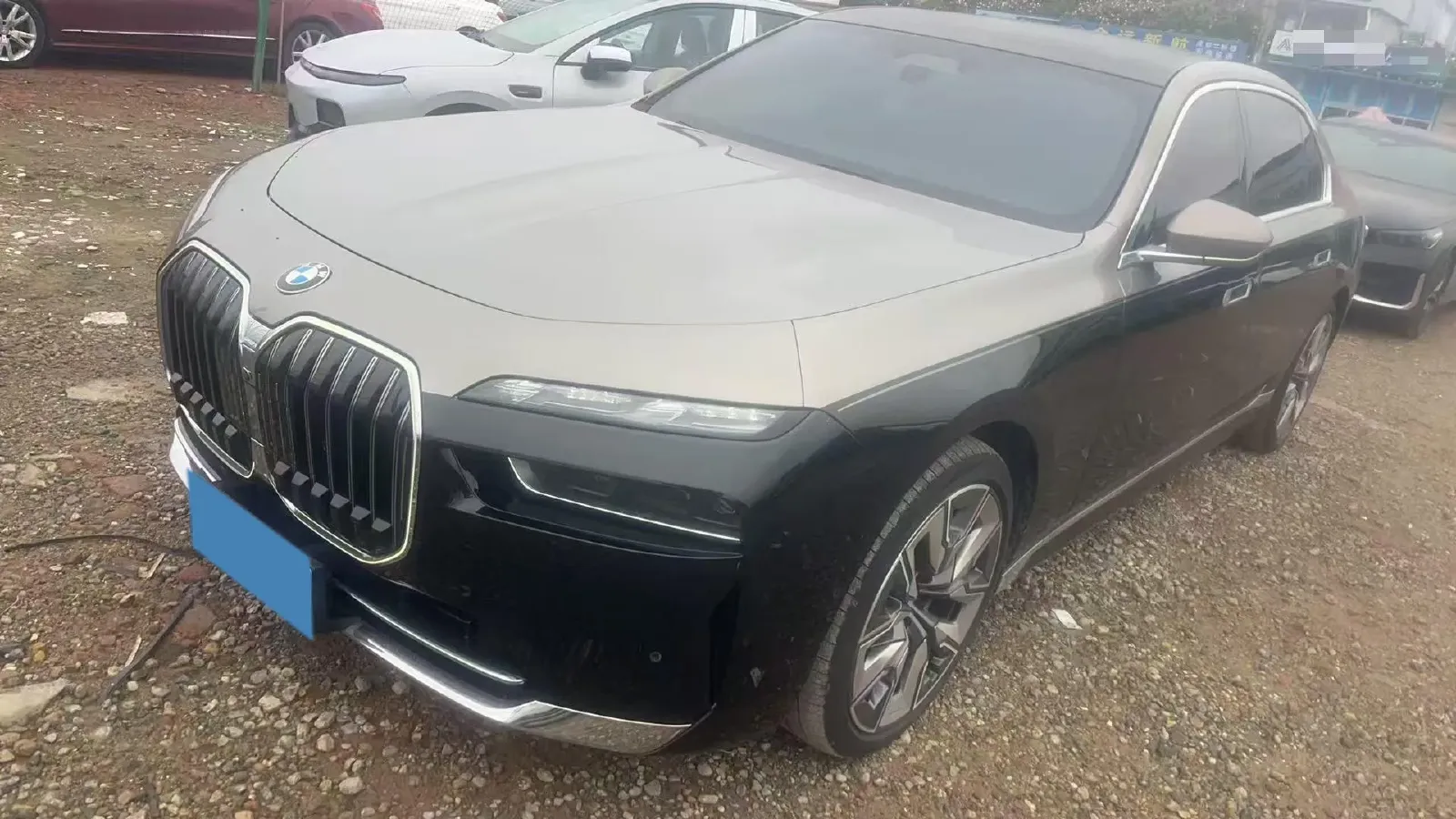 2023 BMW 3.0T 333HP L6 8AT,autocango,china used car exporter,china ev exporter,chinese used car exporter,chinese used ev exporter