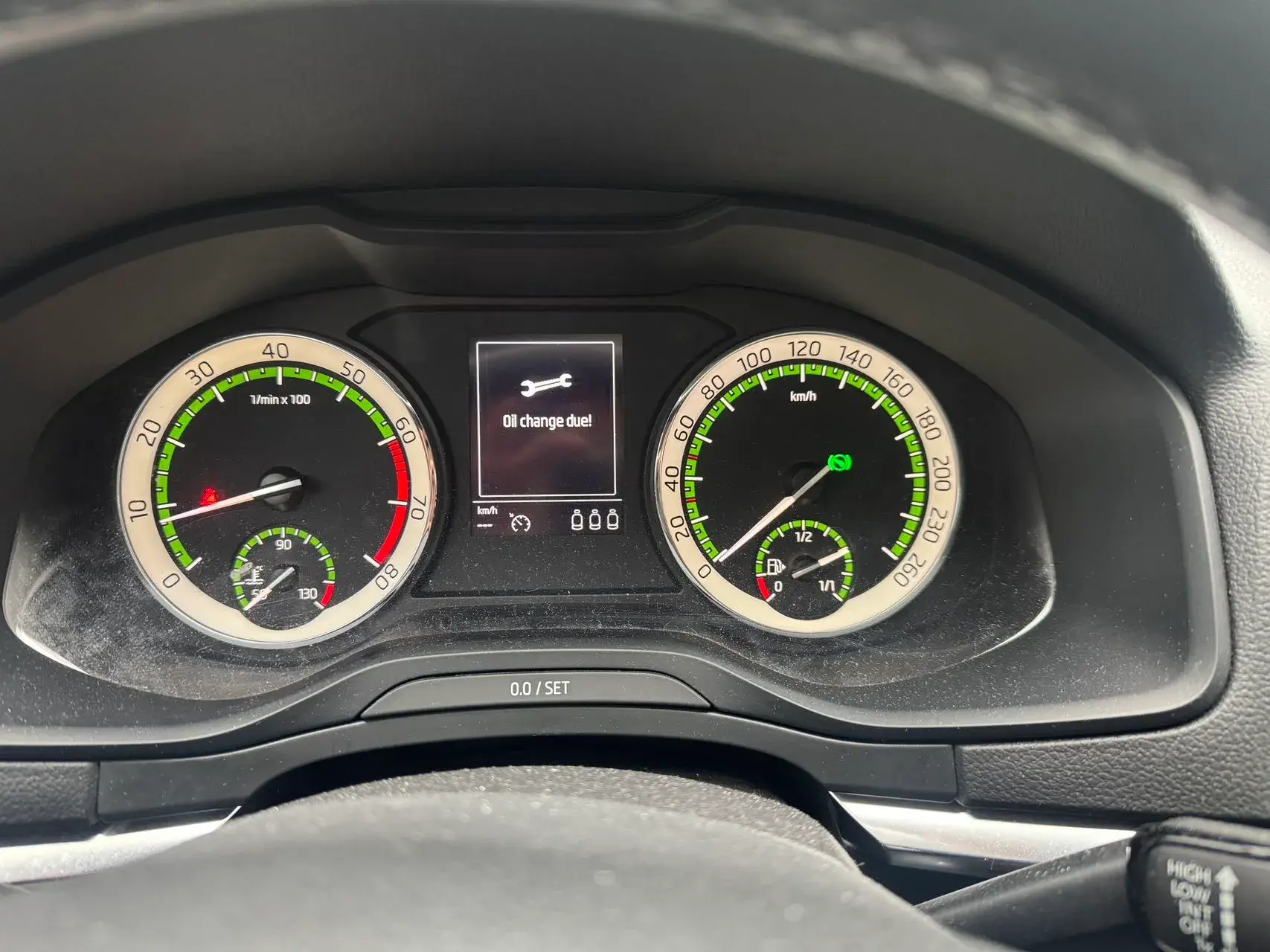 2018 SKODA KAROQ thumbnail 4