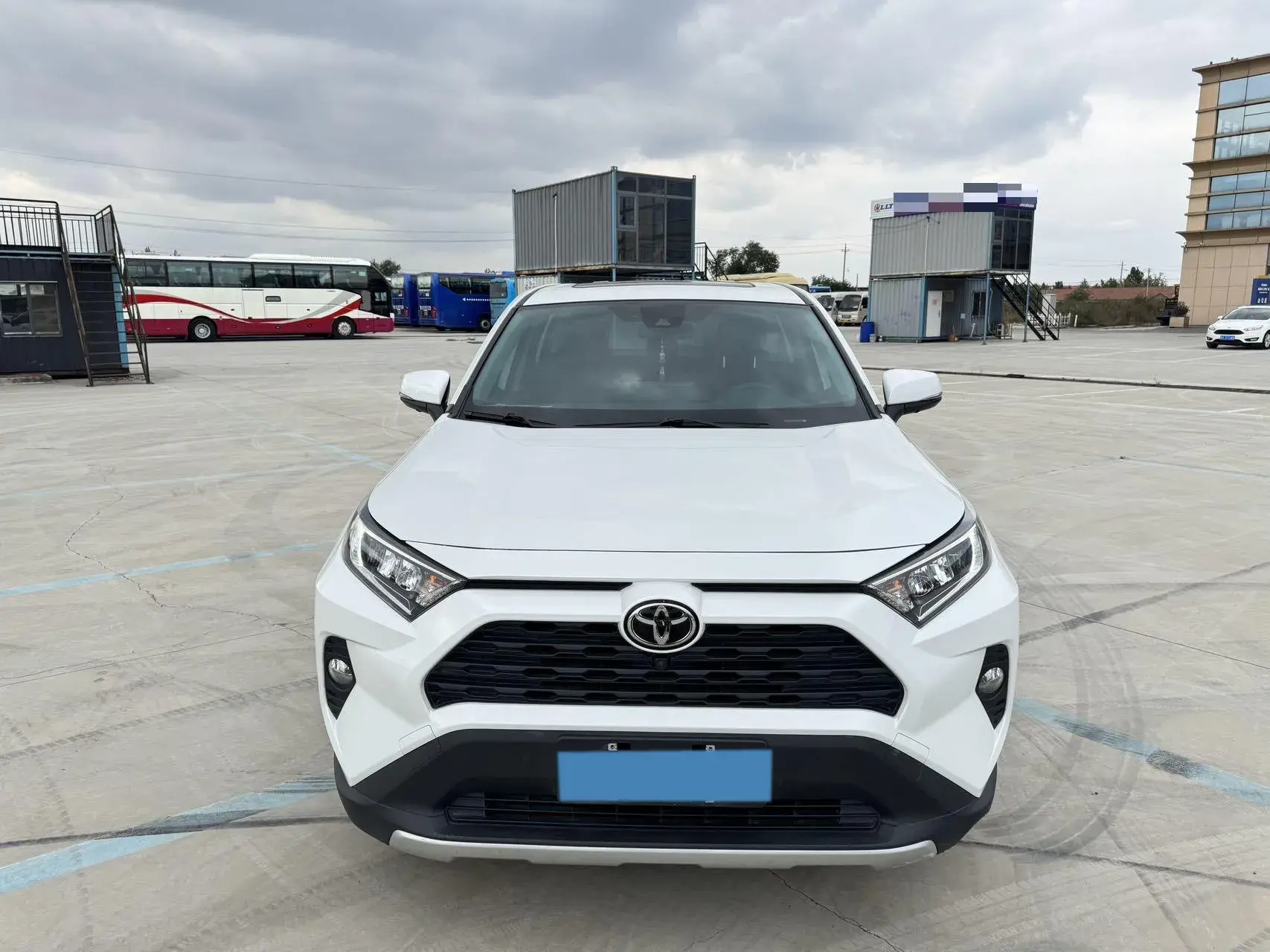 2022 TOYOTA RAV4 thumbnail 2