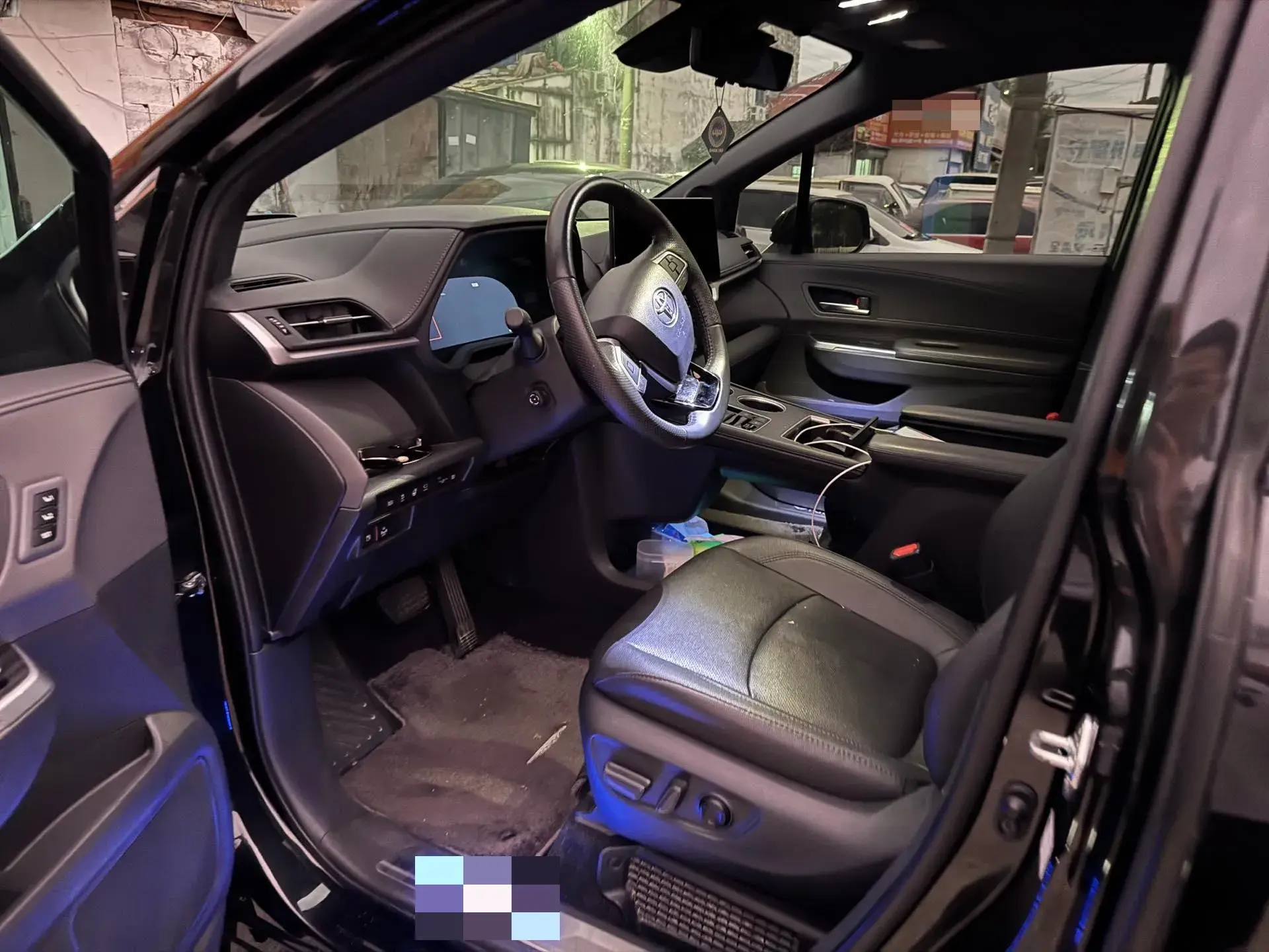 2021 TOYOTA SIENNA thumbnail 4