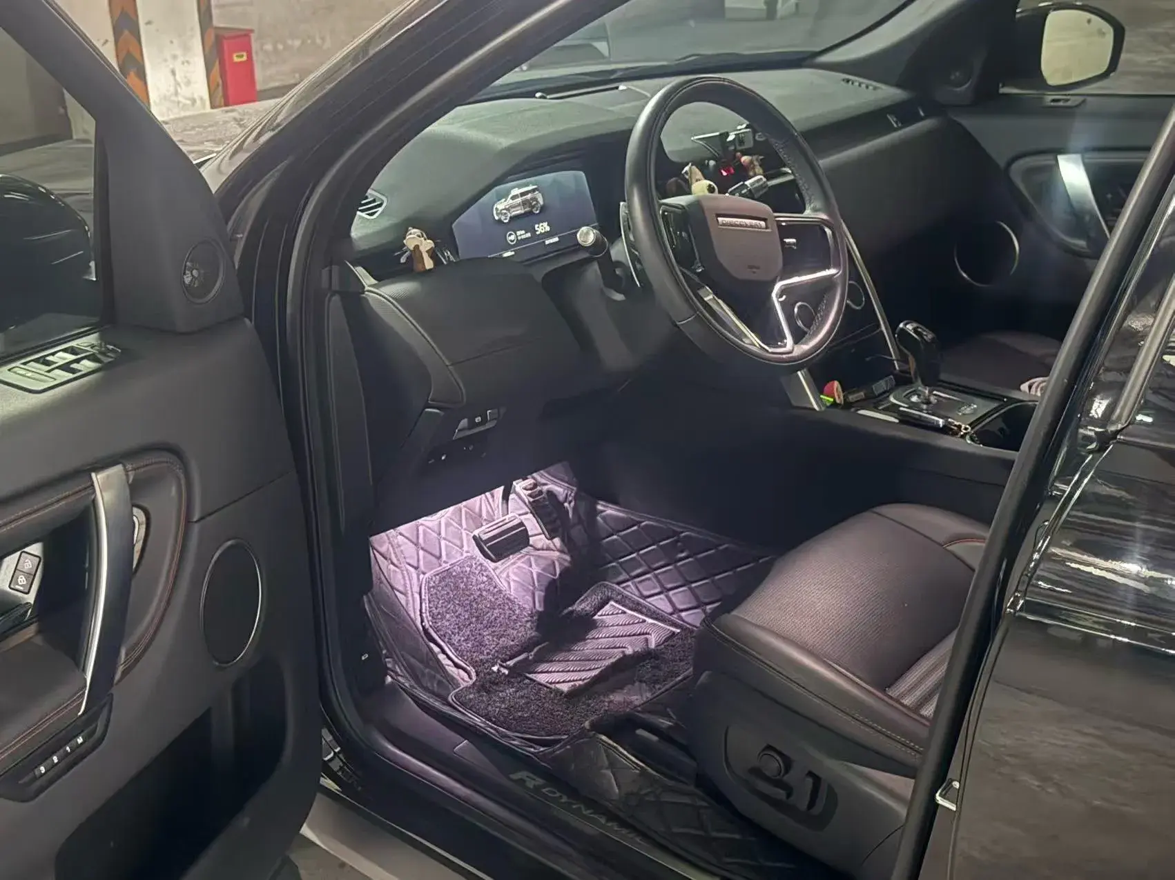 2022 LAND ROVER thumbnail 4