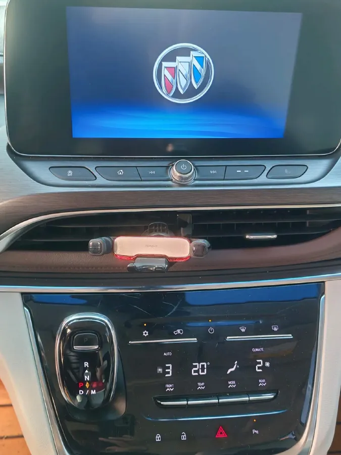 2022 Buick GL8 2.0T 237HP L4 9AT,autocango,china used car exporter,china ev exporter,chinese used car exporter,chinese used ev exporter