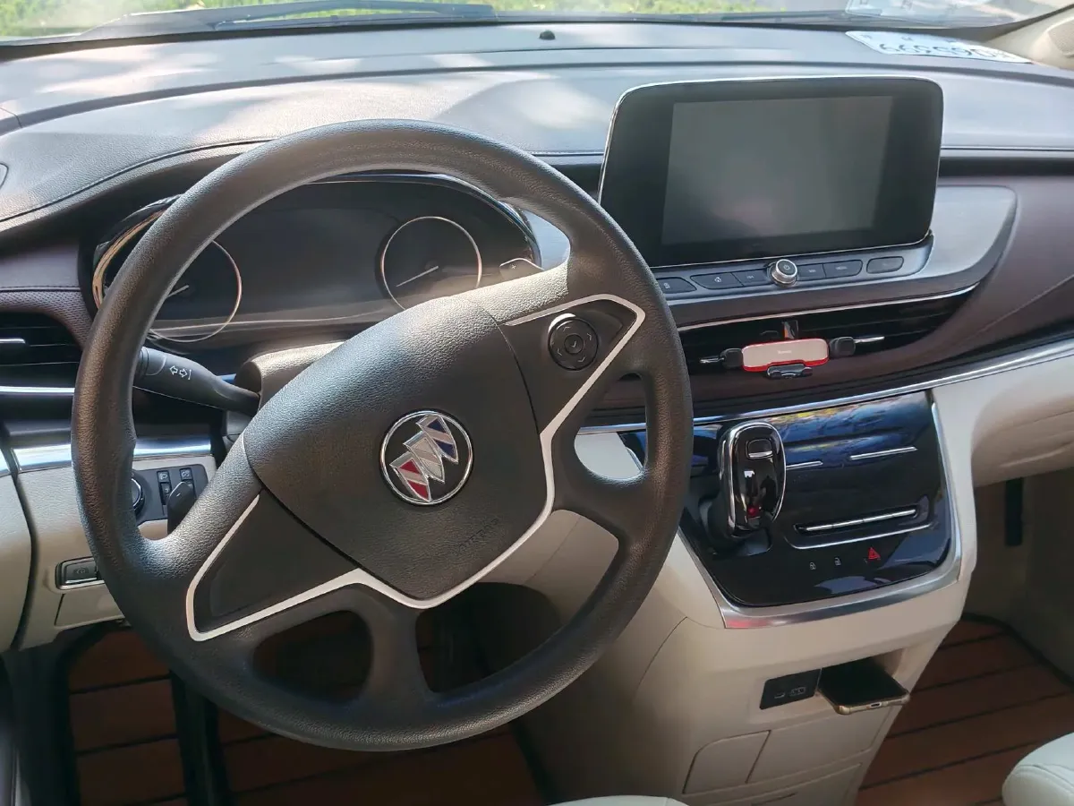 2022 Buick GL8 2.0T 237HP L4 9AT,autocango,china used car exporter,china ev exporter,chinese used car exporter,chinese used ev exporter