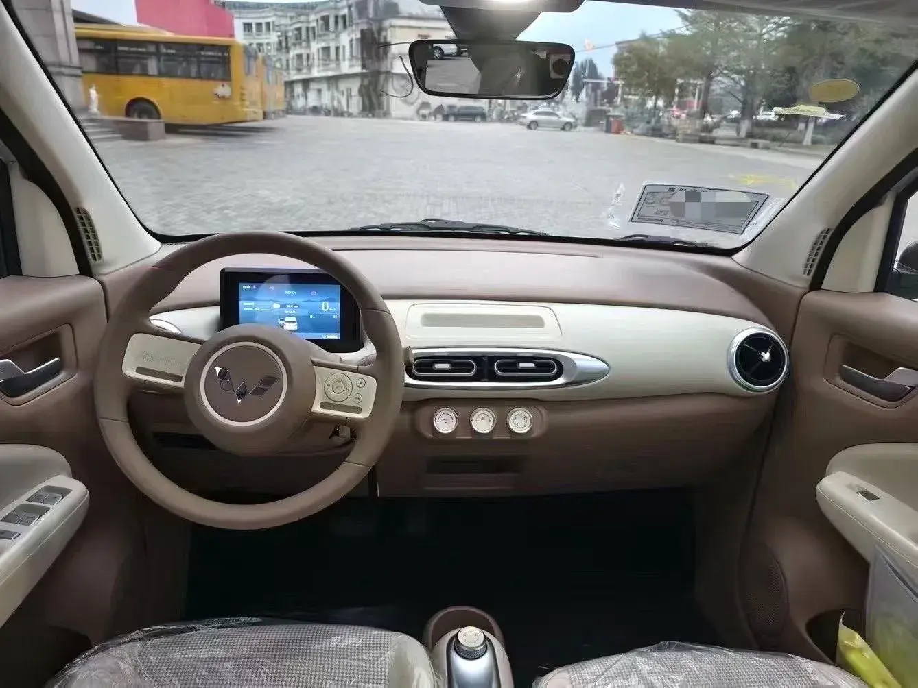 2025 WULING HONGGUANG thumbnail 4