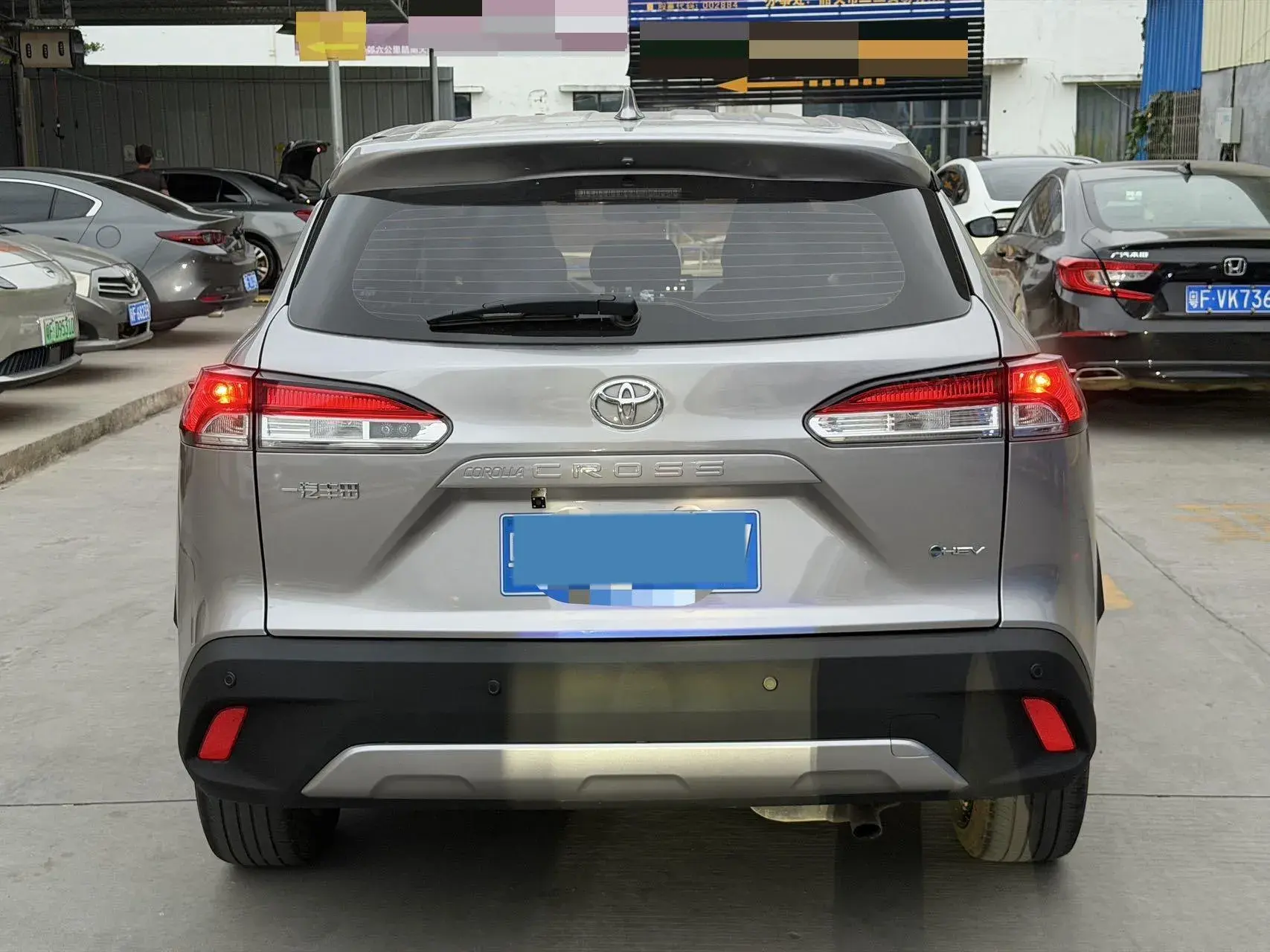 2024 TOYOTA COROLLA thumbnail 4