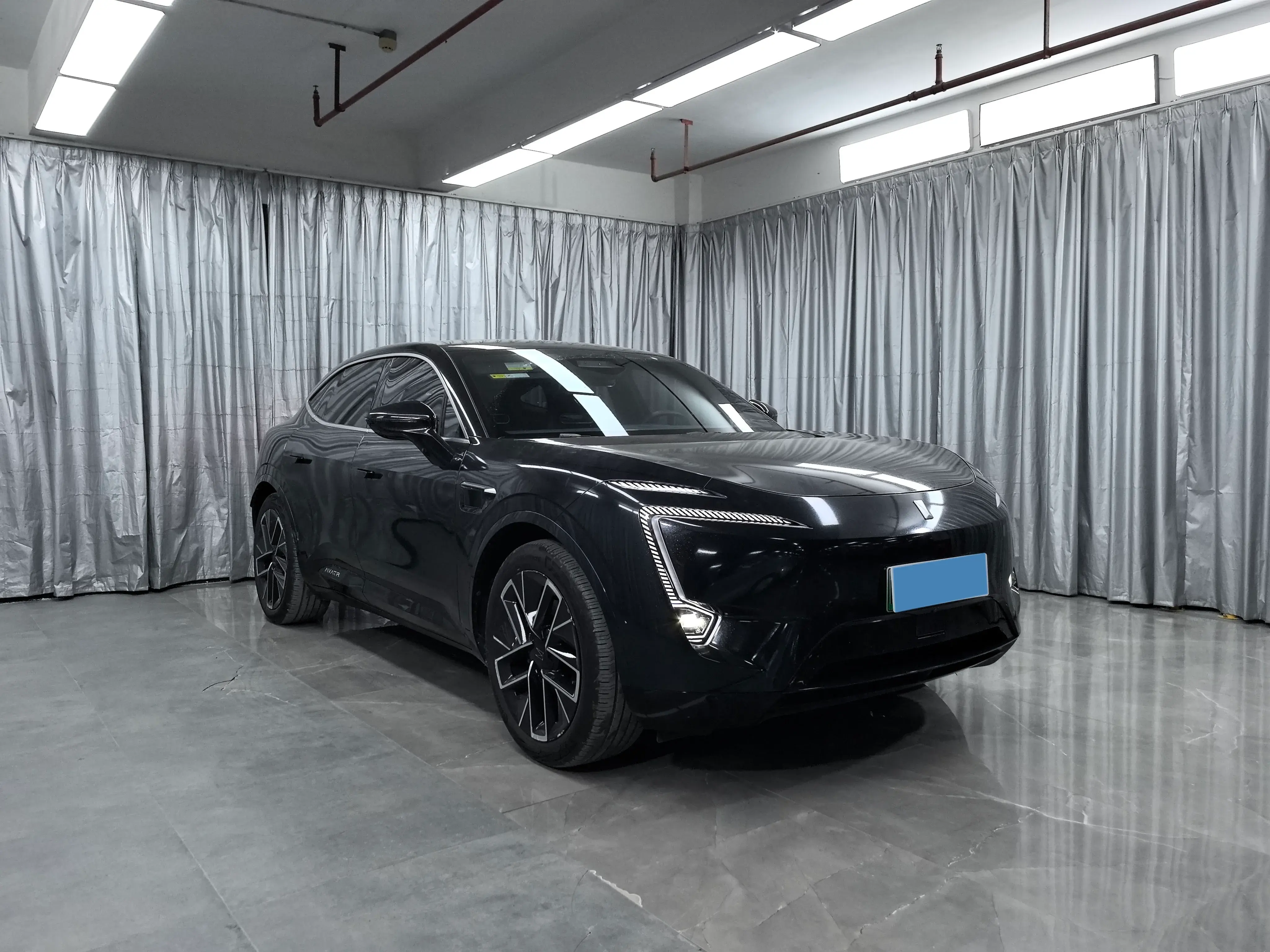 2023 AVATR 11 thumbnail 2