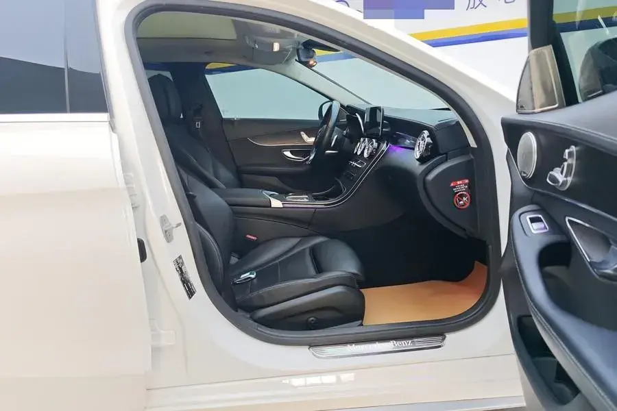 2021 MERCEDES-BENZ C thumbnail 4