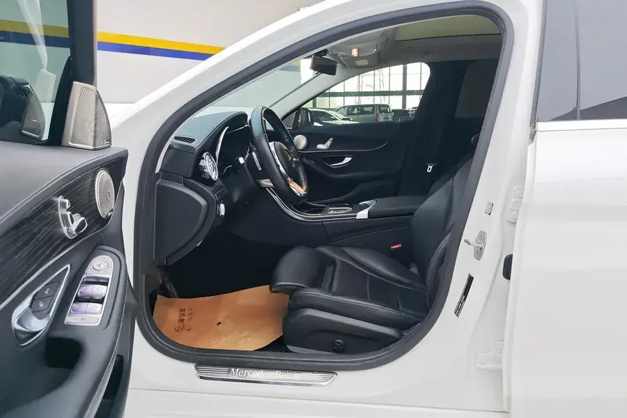 2021 MERCEDES-BENZ C thumbnail 3