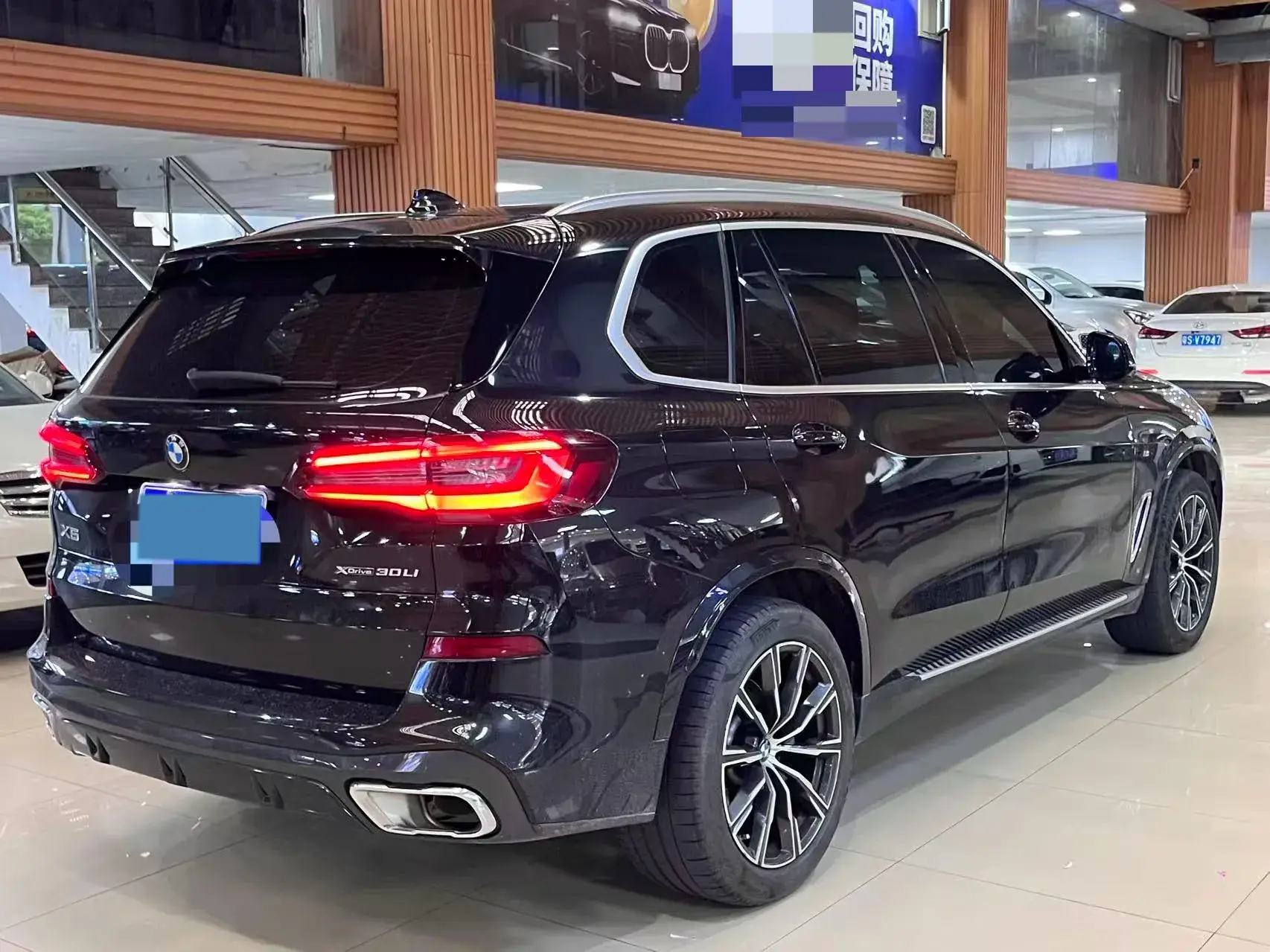 2022 BMW X5 thumbnail 3