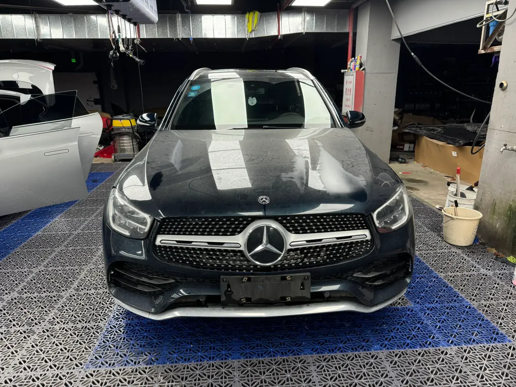 2020 MERCEDES-BENZ GLC thumbnail 2