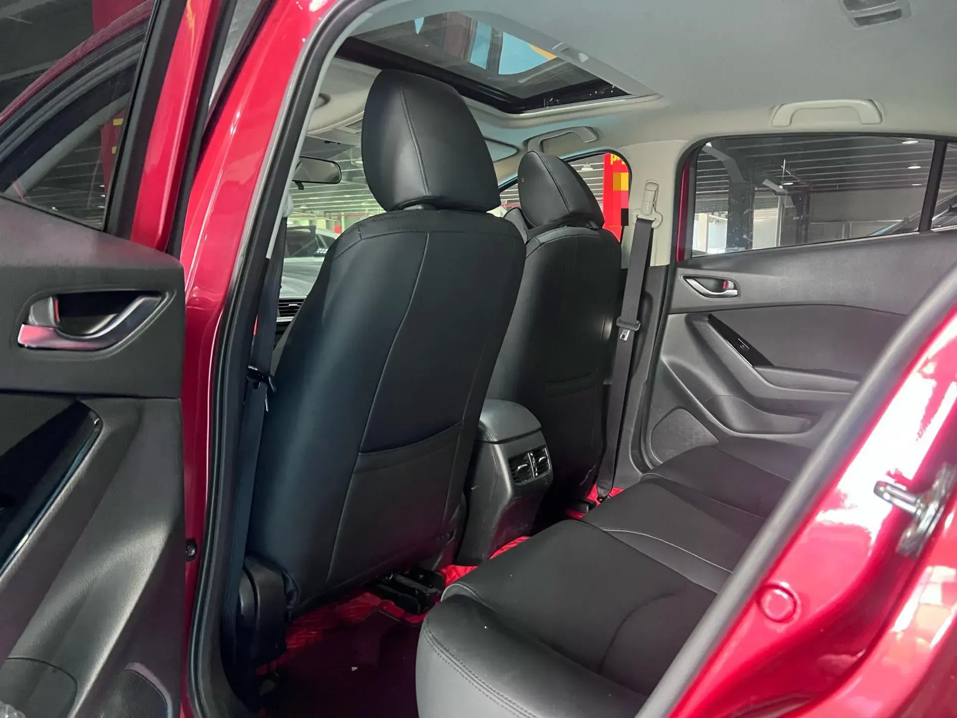 2017 MAZDA 3 thumbnail 3