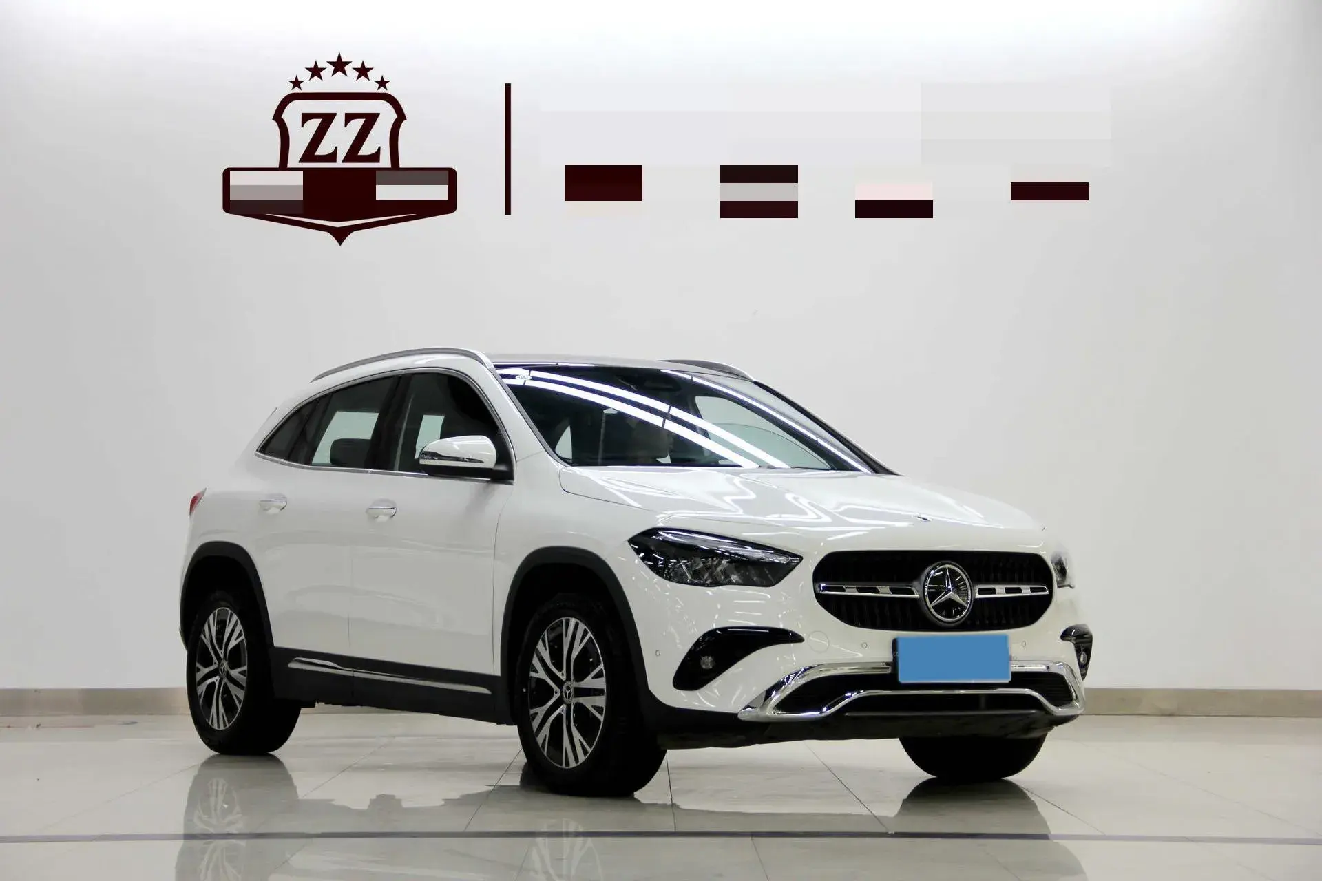 2024 MERCEDES-BENZ GLA thumbnail 3