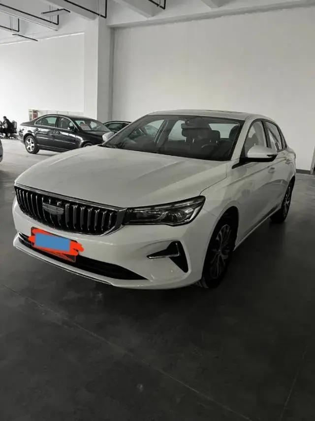 2025 GEELY EMGRAND view 1