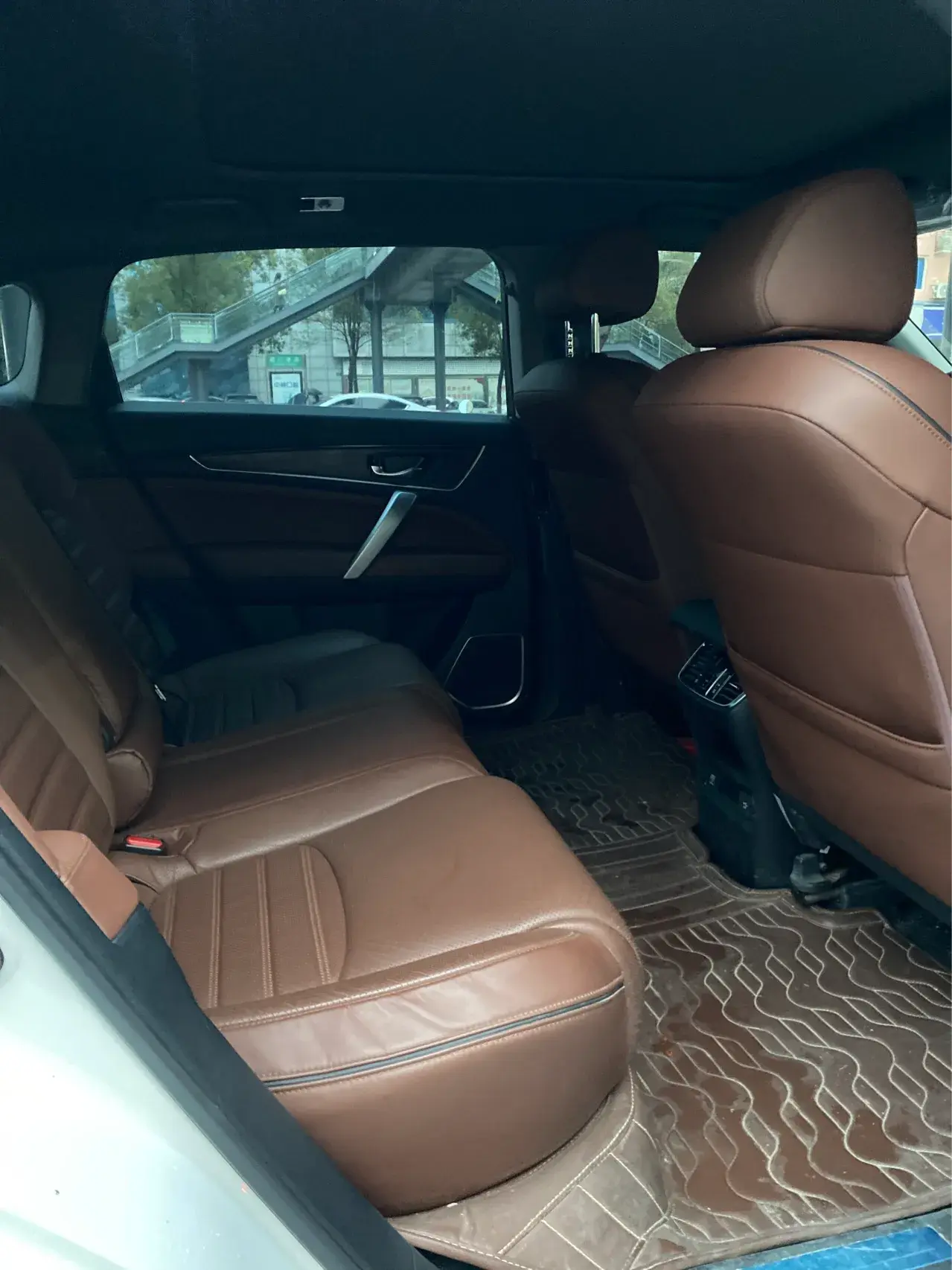 2017 HONDA UR-V thumbnail 4