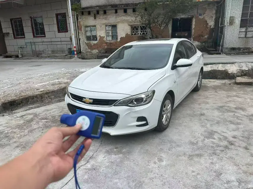 2019 CHEVROLET CAVALIER view 1