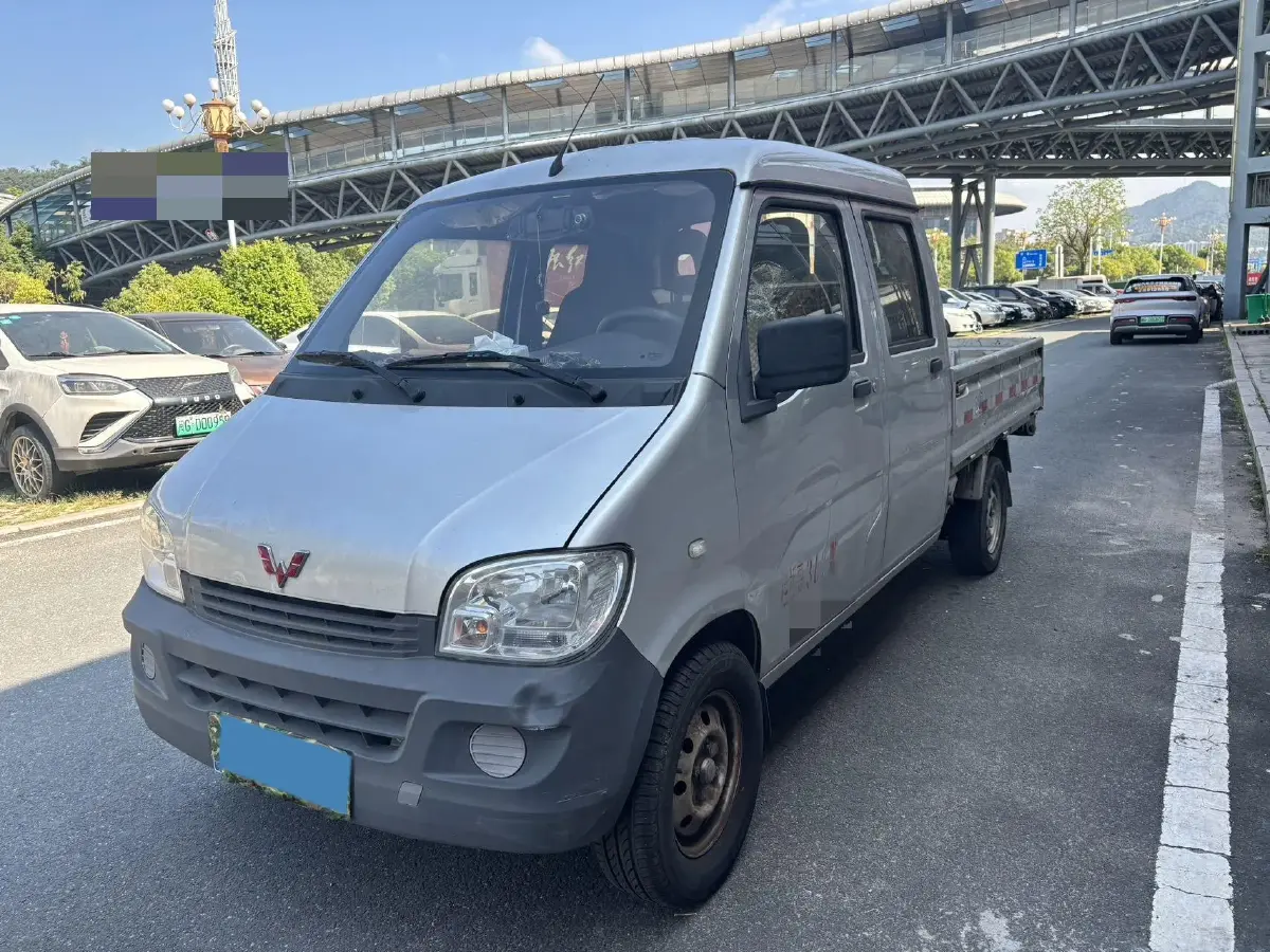 2020 WuLing ZhiGuang Mini Truck 1.2L 76HP L4 5MT