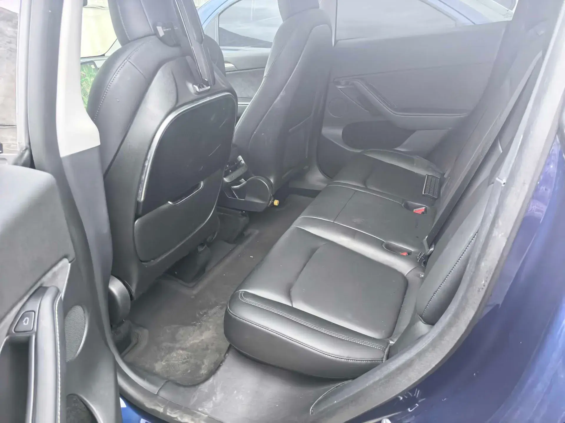 2021 TESLA MODEL thumbnail 3