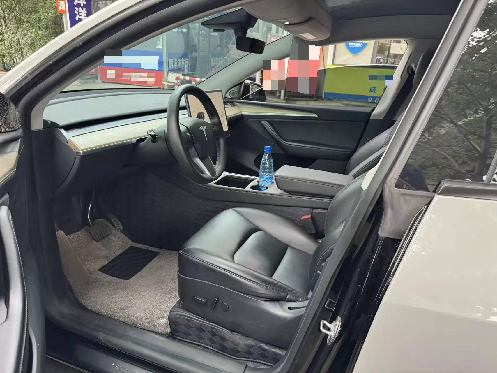 2022 TESLA MODEL thumbnail 4