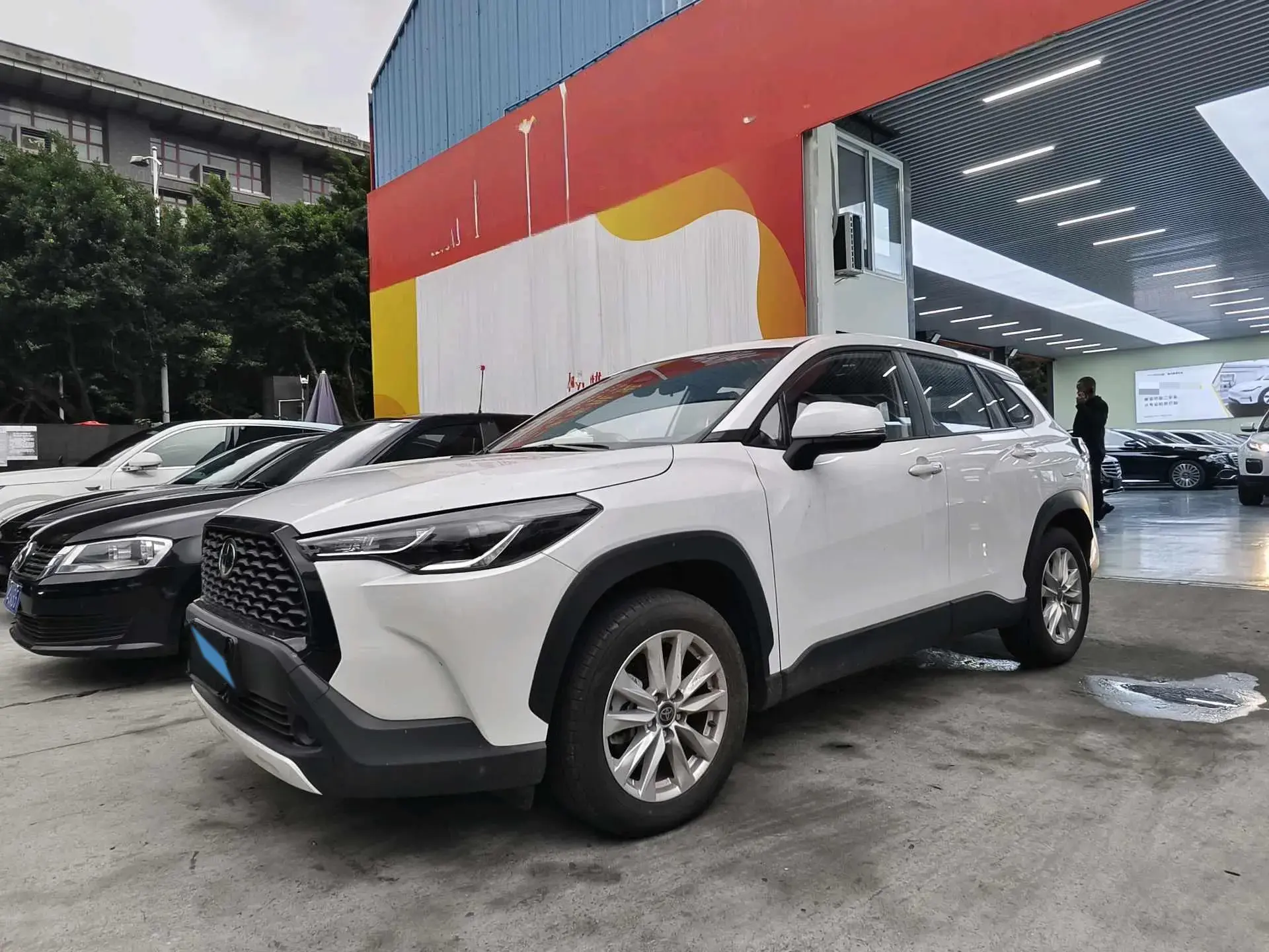 2024 TOYOTA COROLLA view 1