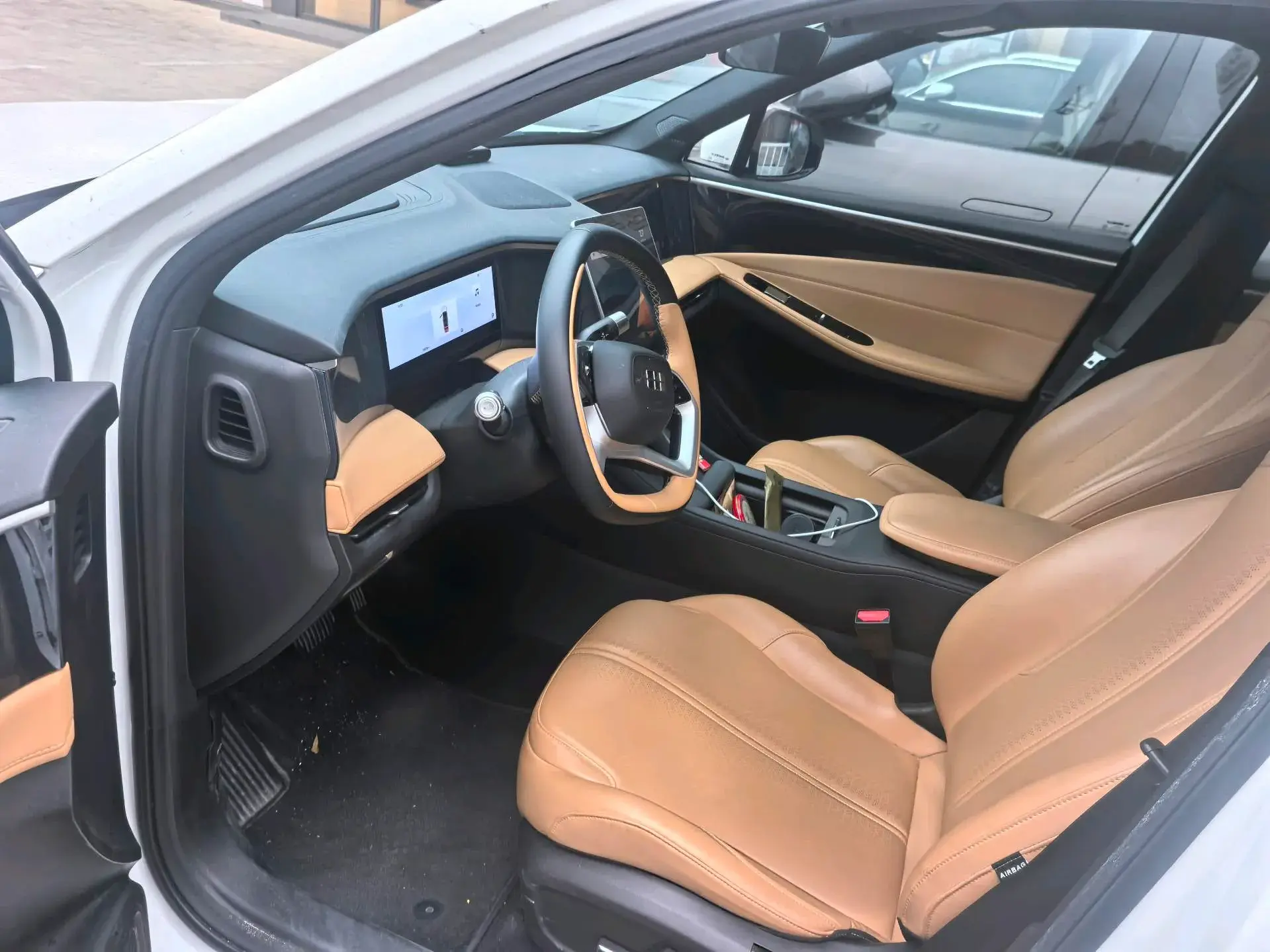 2024 GEELY GALAXY thumbnail 4