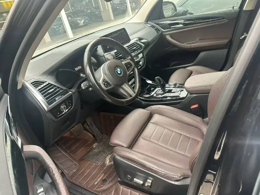 2020 BMW X3 thumbnail 3