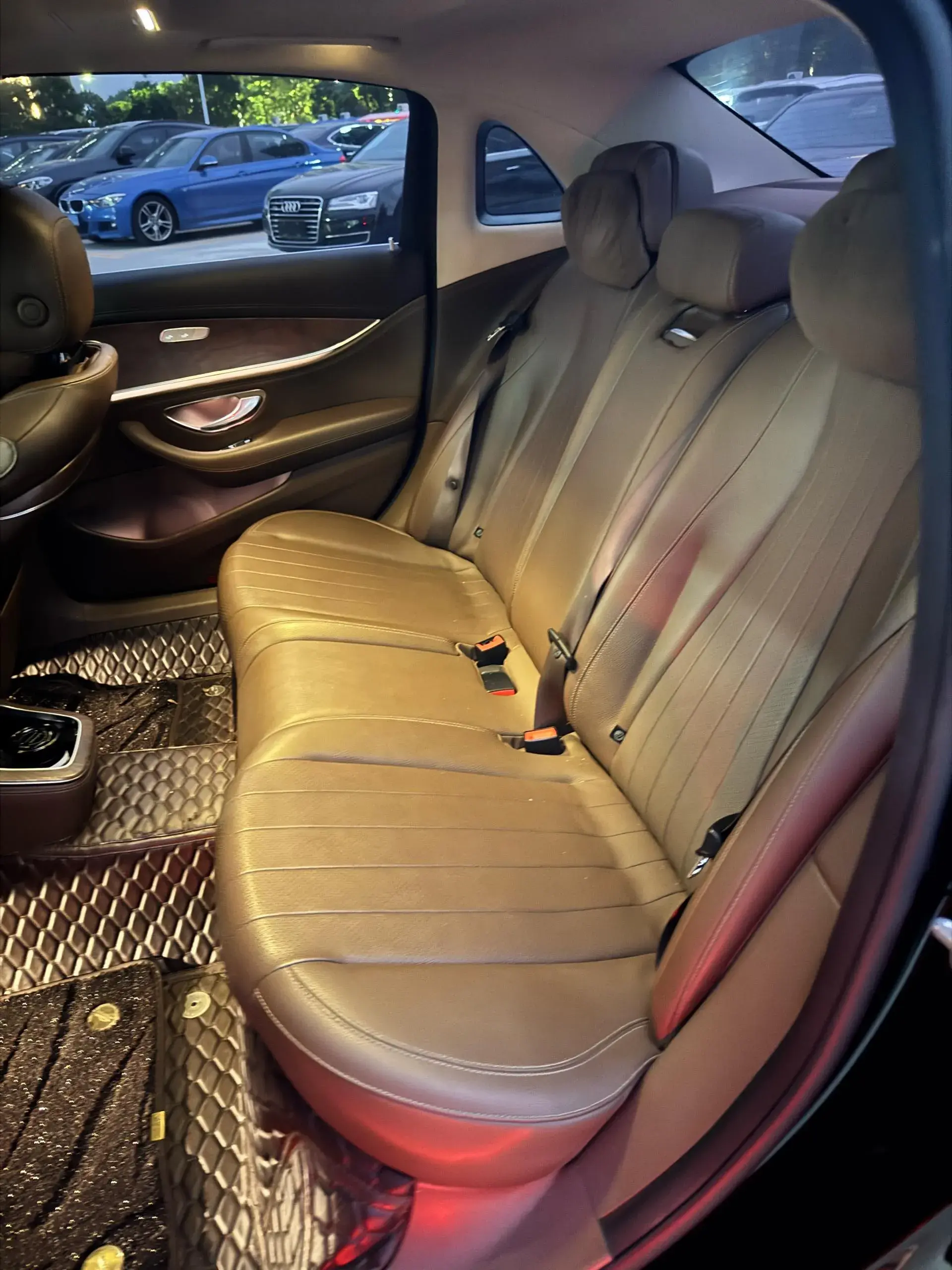 2021 MERCEDES-BENZ E thumbnail 4