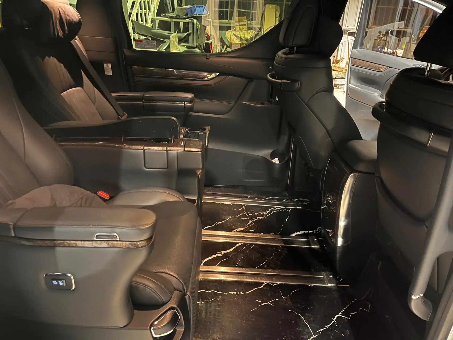 2021 TOYOTA VELLFIRE thumbnail 2