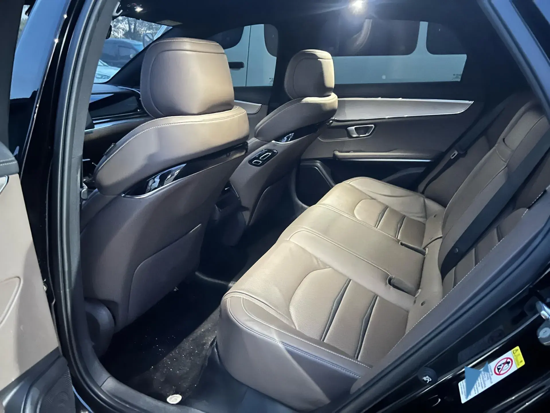 2020 BYD HAN thumbnail 4