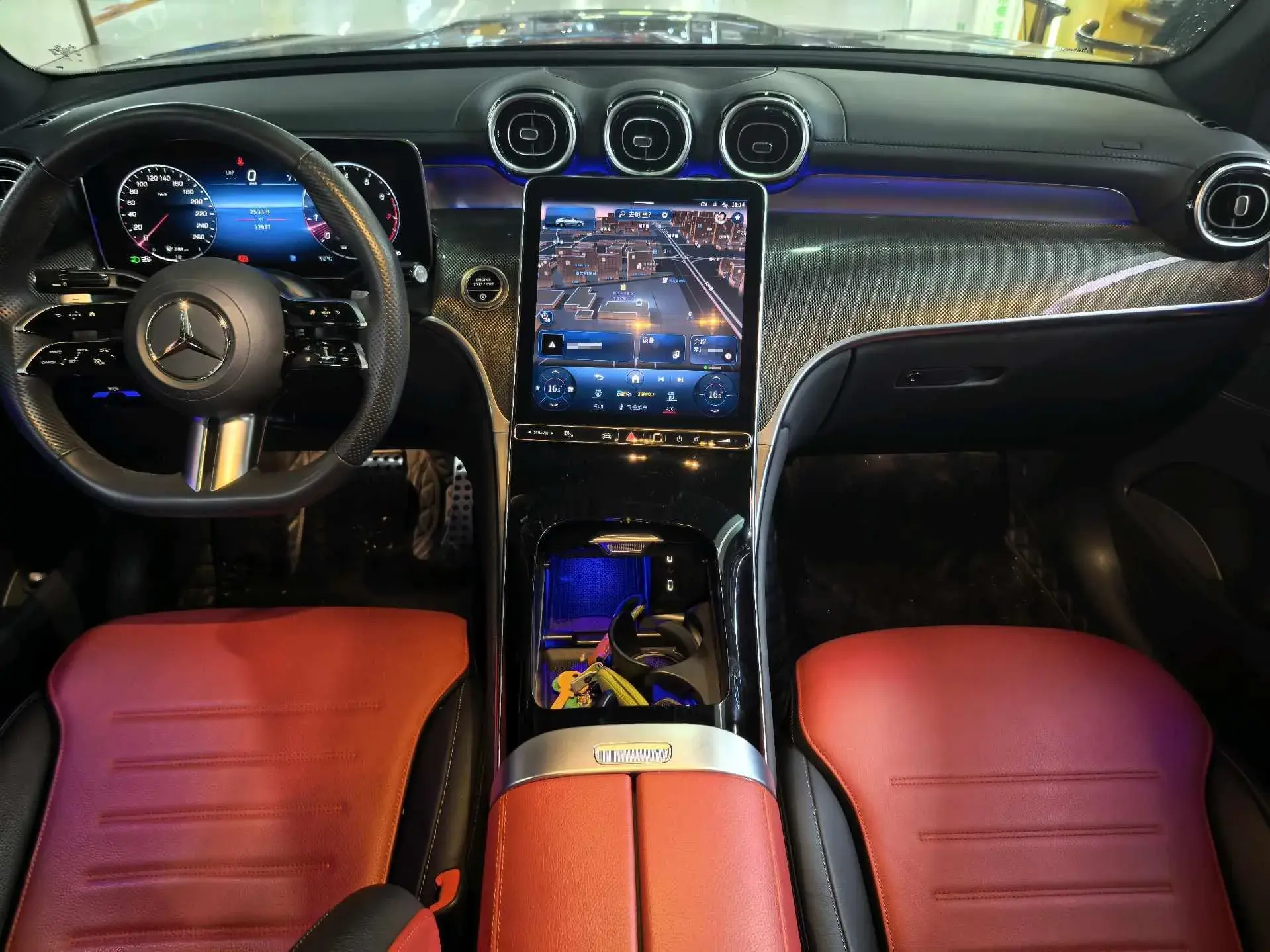 2024 MERCEDES-BENZ GLC thumbnail 4