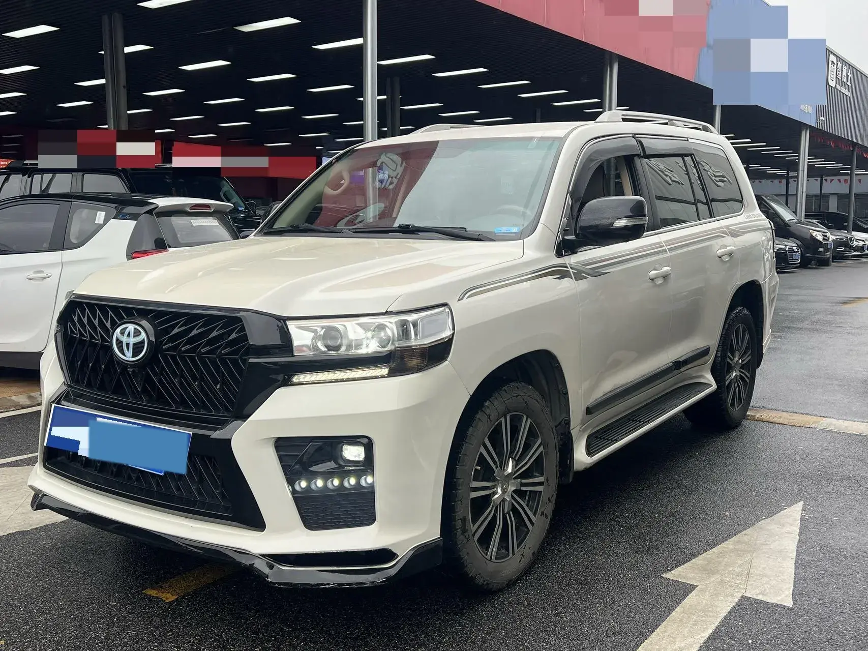 2019 CHEVROLET TRAX view 1