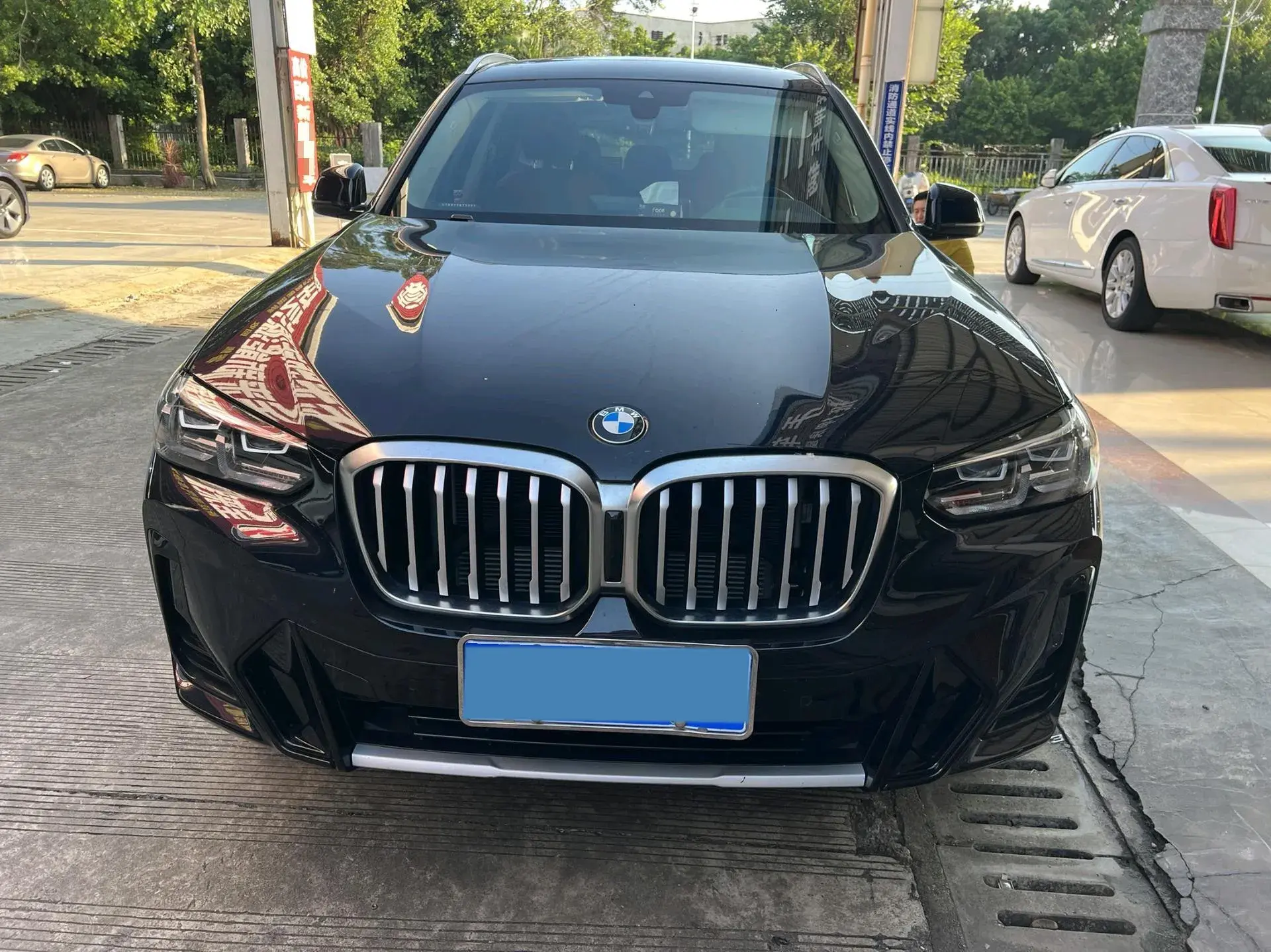 2022 BMW X3 thumbnail 2