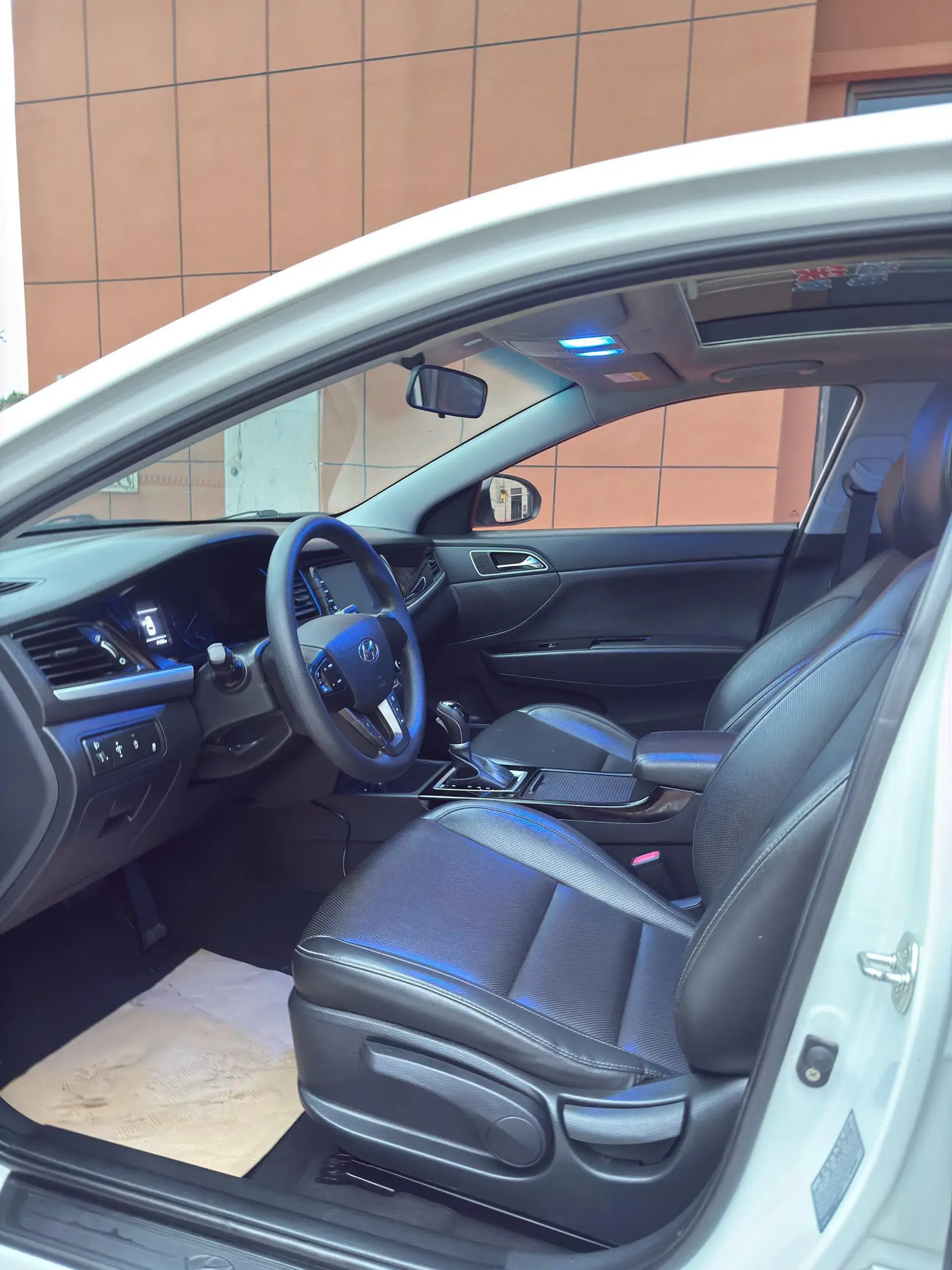 2019 HYUNDAI MISTRA thumbnail 4