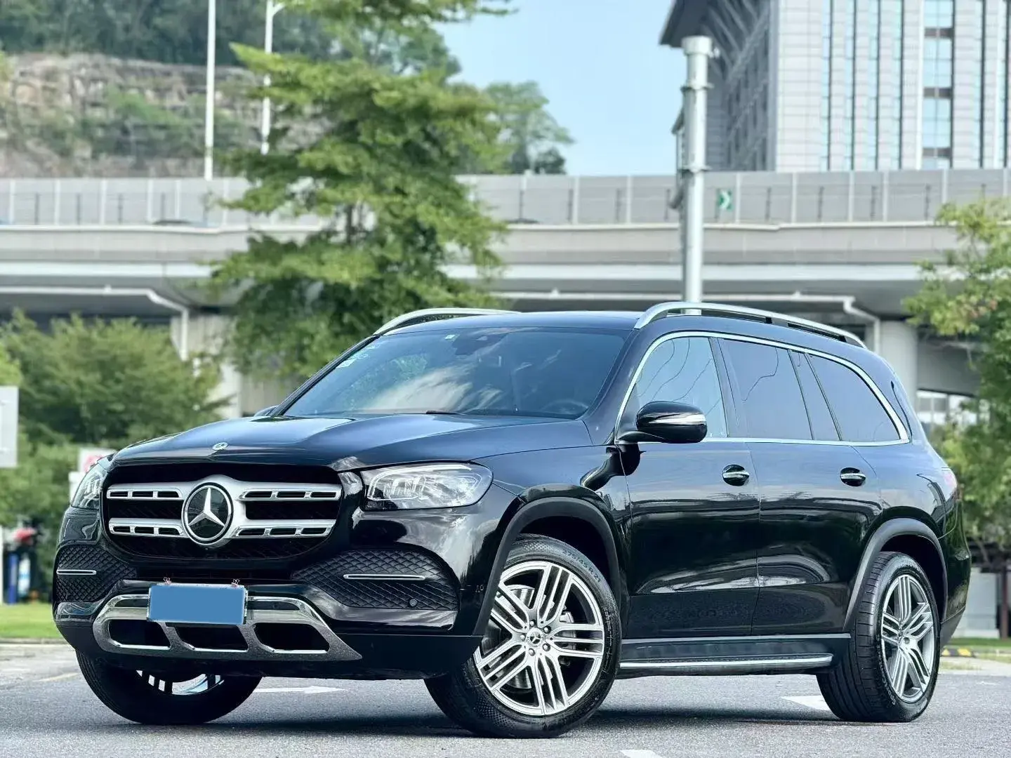 2022 MERCEDES-BENZ GLS view 1