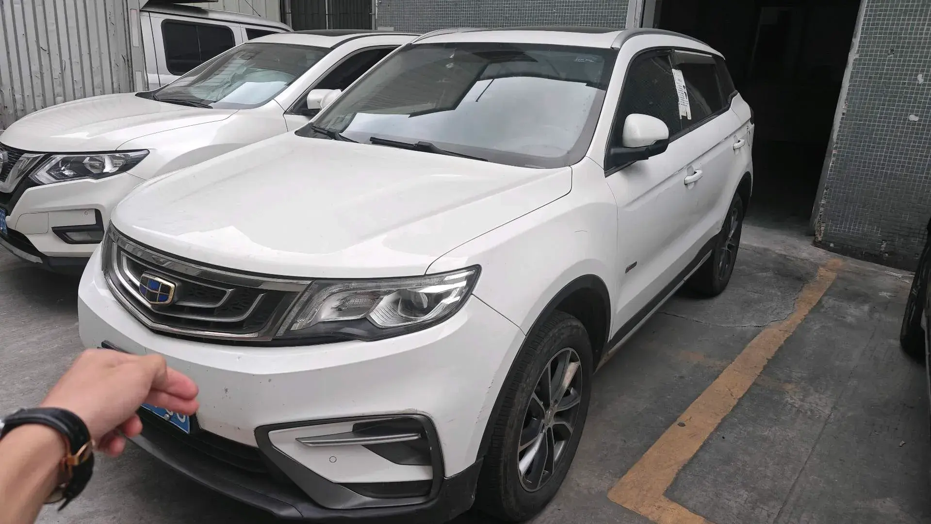 2018 GEELY AZKARRA view 1