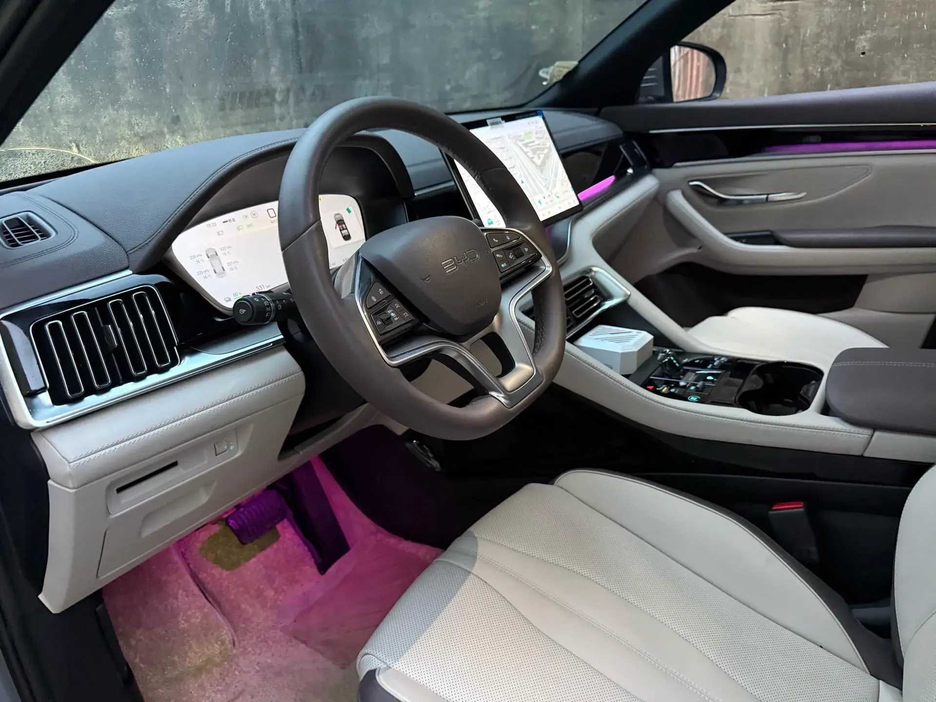 2024 BYD SONG thumbnail 2