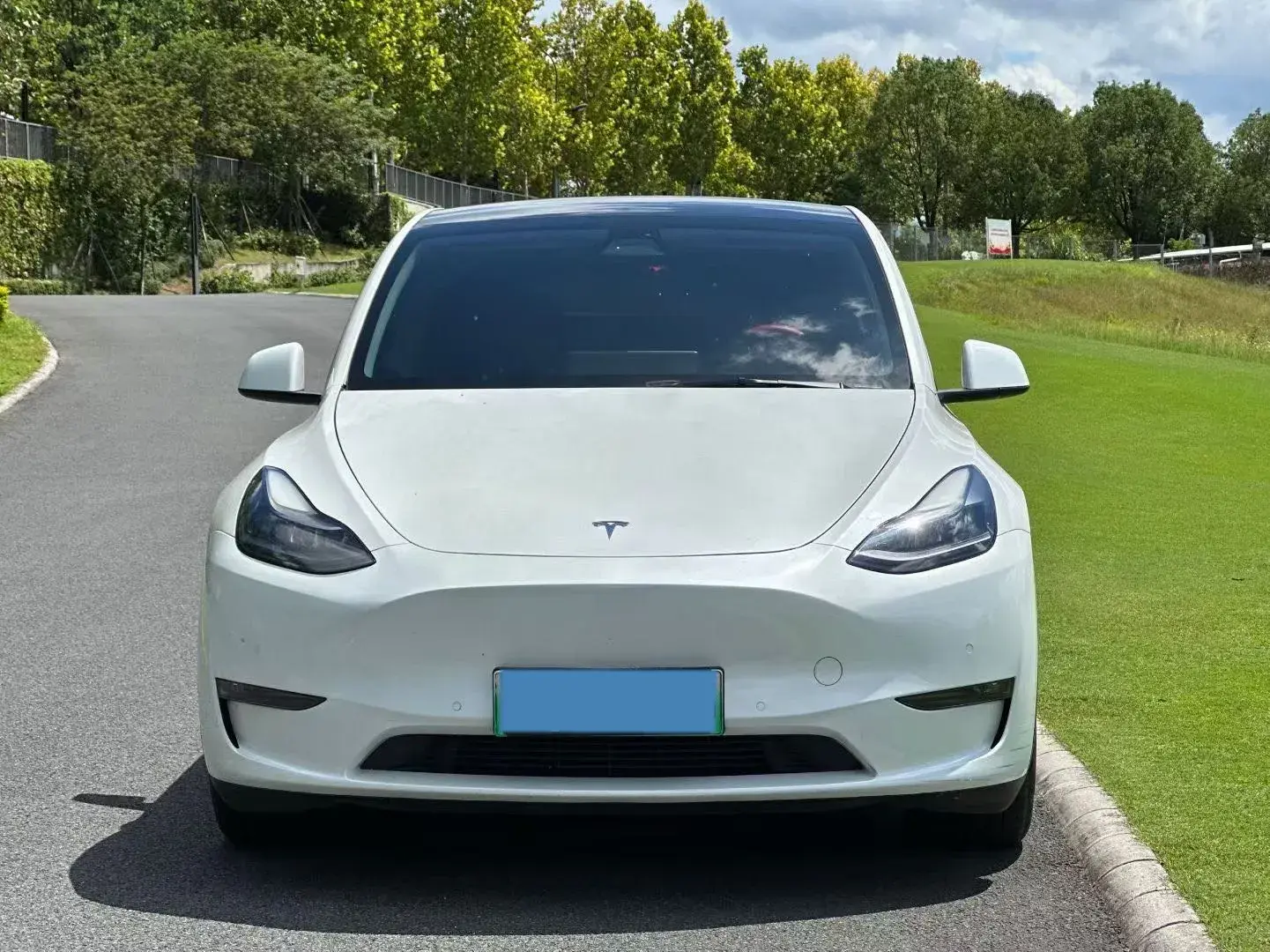 2021 TESLA MODEL thumbnail 2