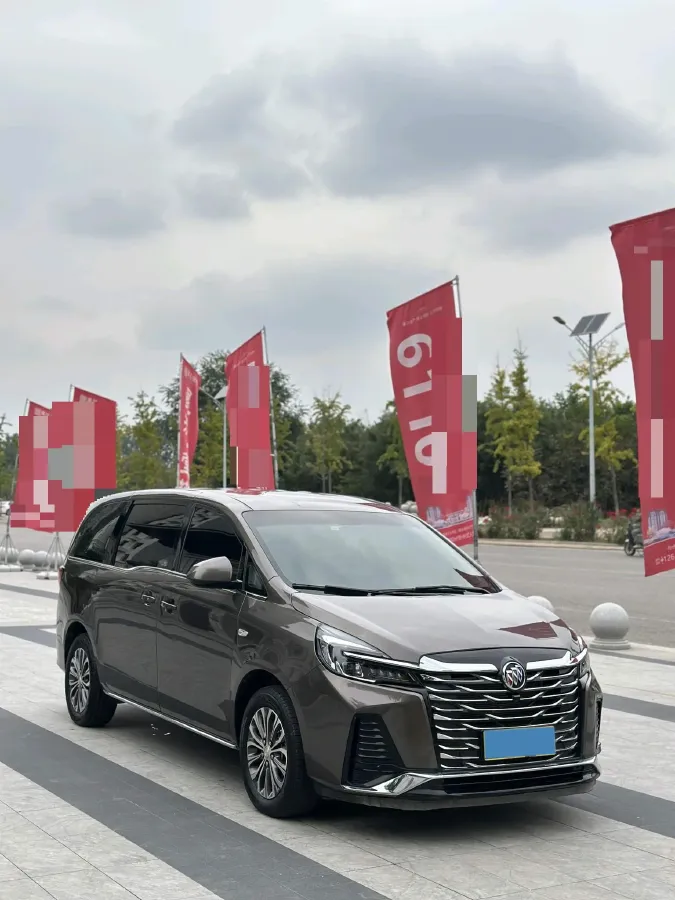 2023 Buick GL8 2.0T 237HP L4 9AT,autocango,china used car exporter,china ev exporter,chinese used car exporter,chinese used ev exporter